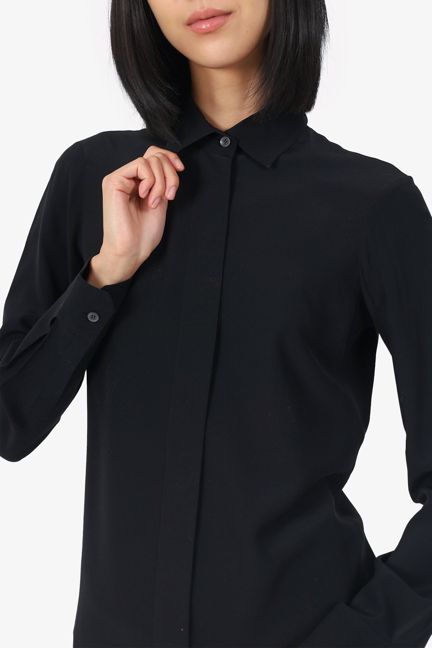 Gucci Black Silk Button Down Blo  Size 38