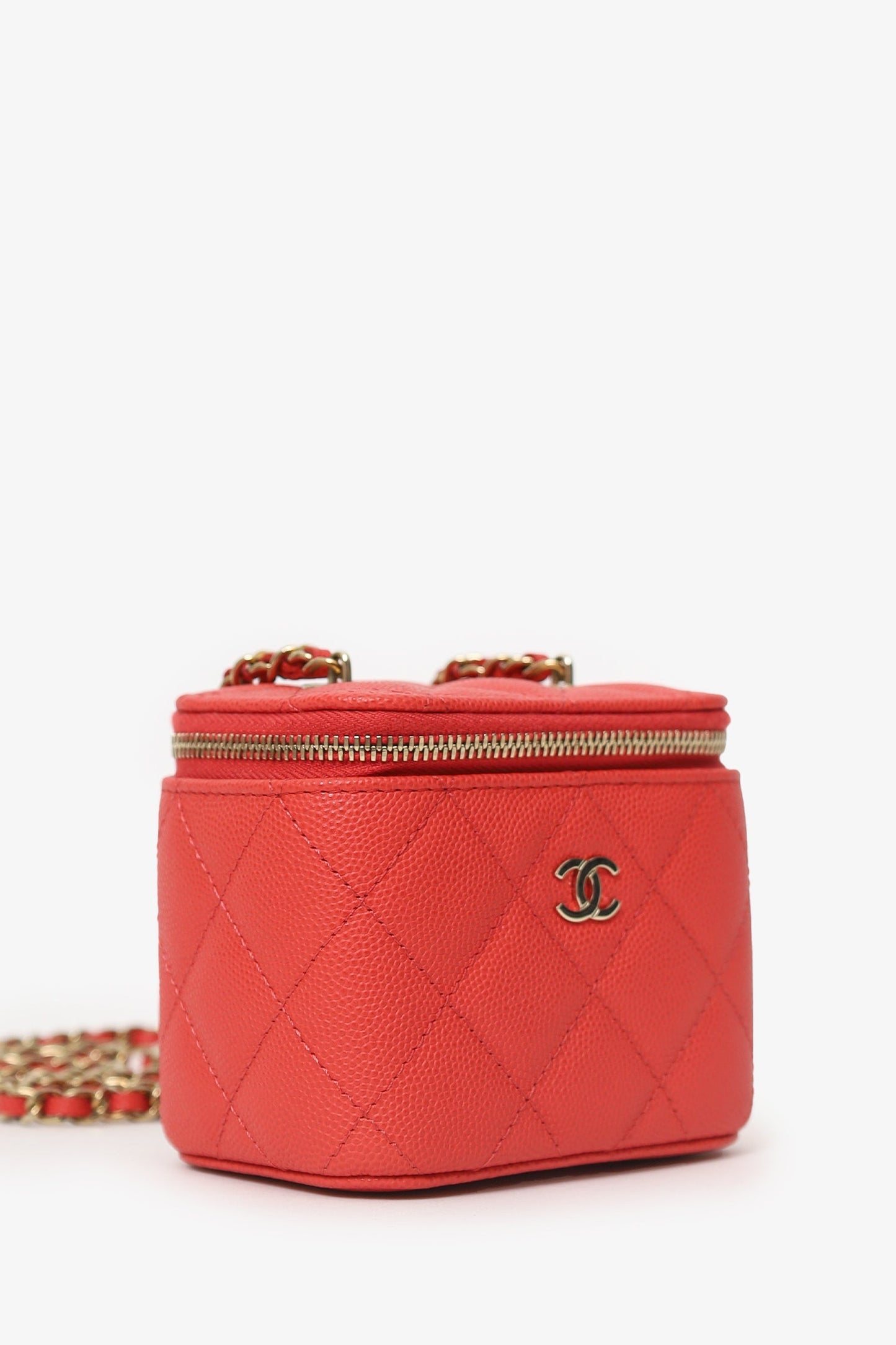 Pre-Loved Chanel™ Coral Classic Caviar Leather Vanity Bag With Chain