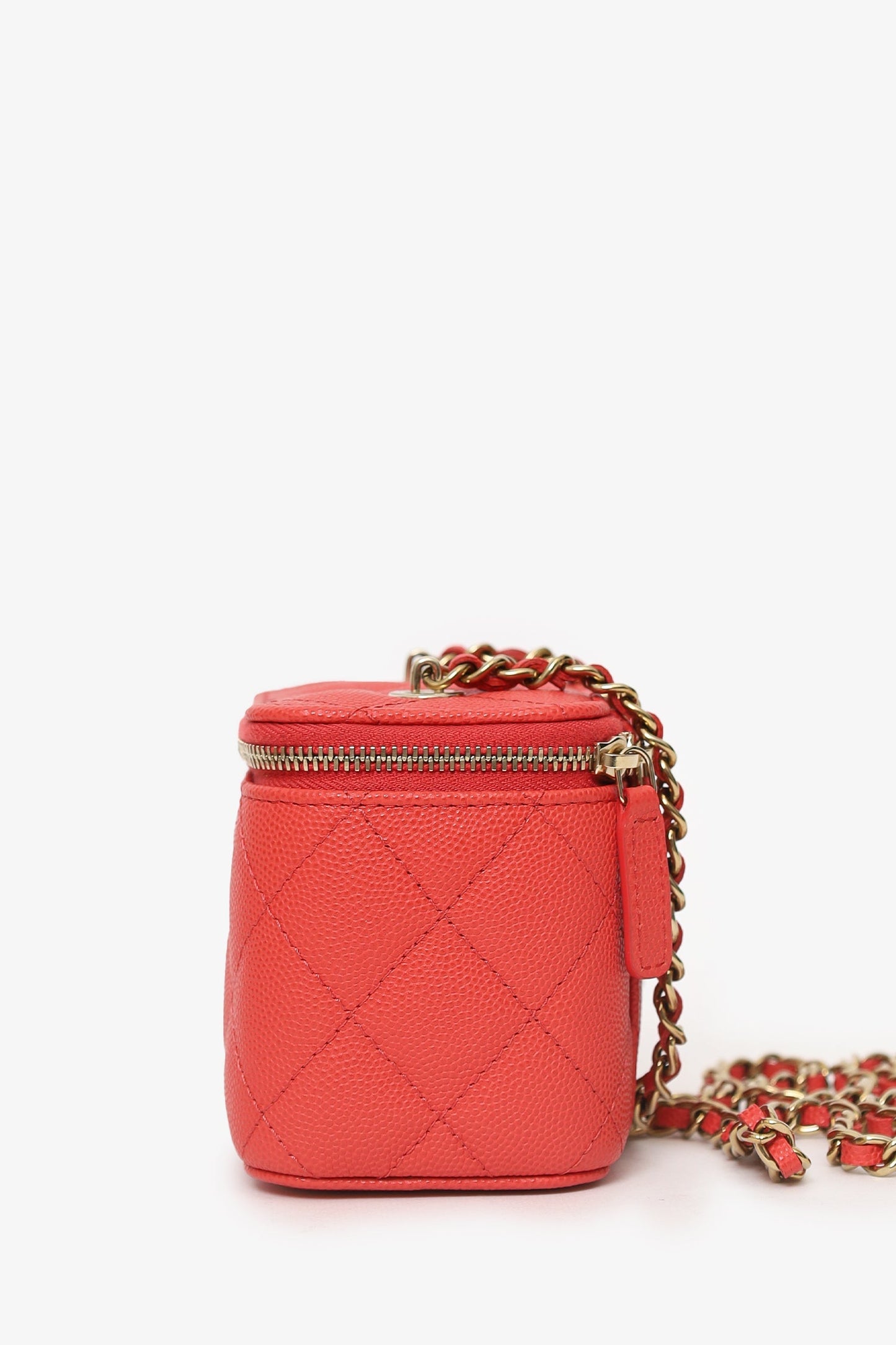 Pre-Loved Chanel™ Coral Classic Caviar Leather Vanity Bag With Chain