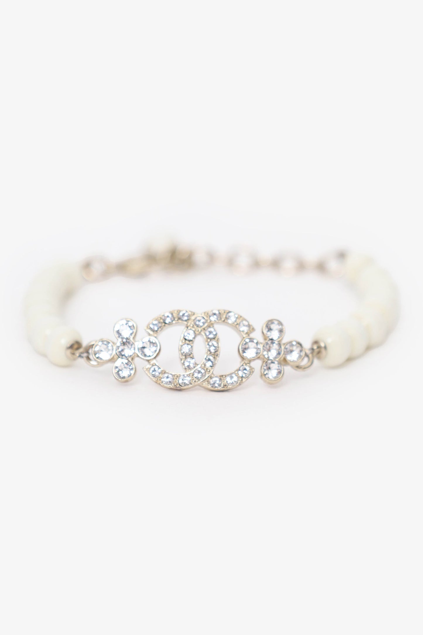Pre-Loved Chanel™ 2023 Strass/Resin Beads CC Station Bracelet