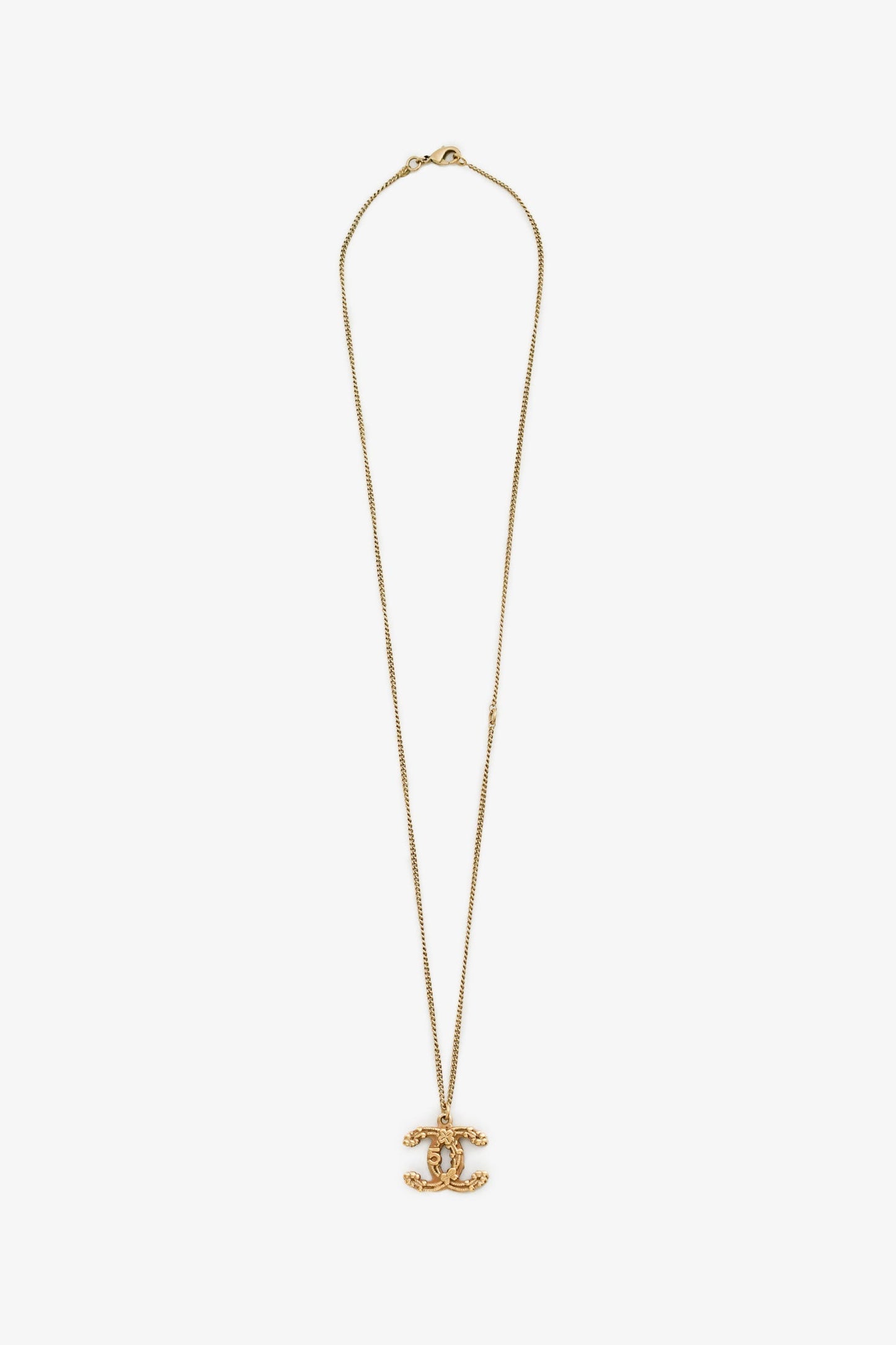 Pre-Loved Chanel™ 2006 Gold Tone CC Logo Necklace