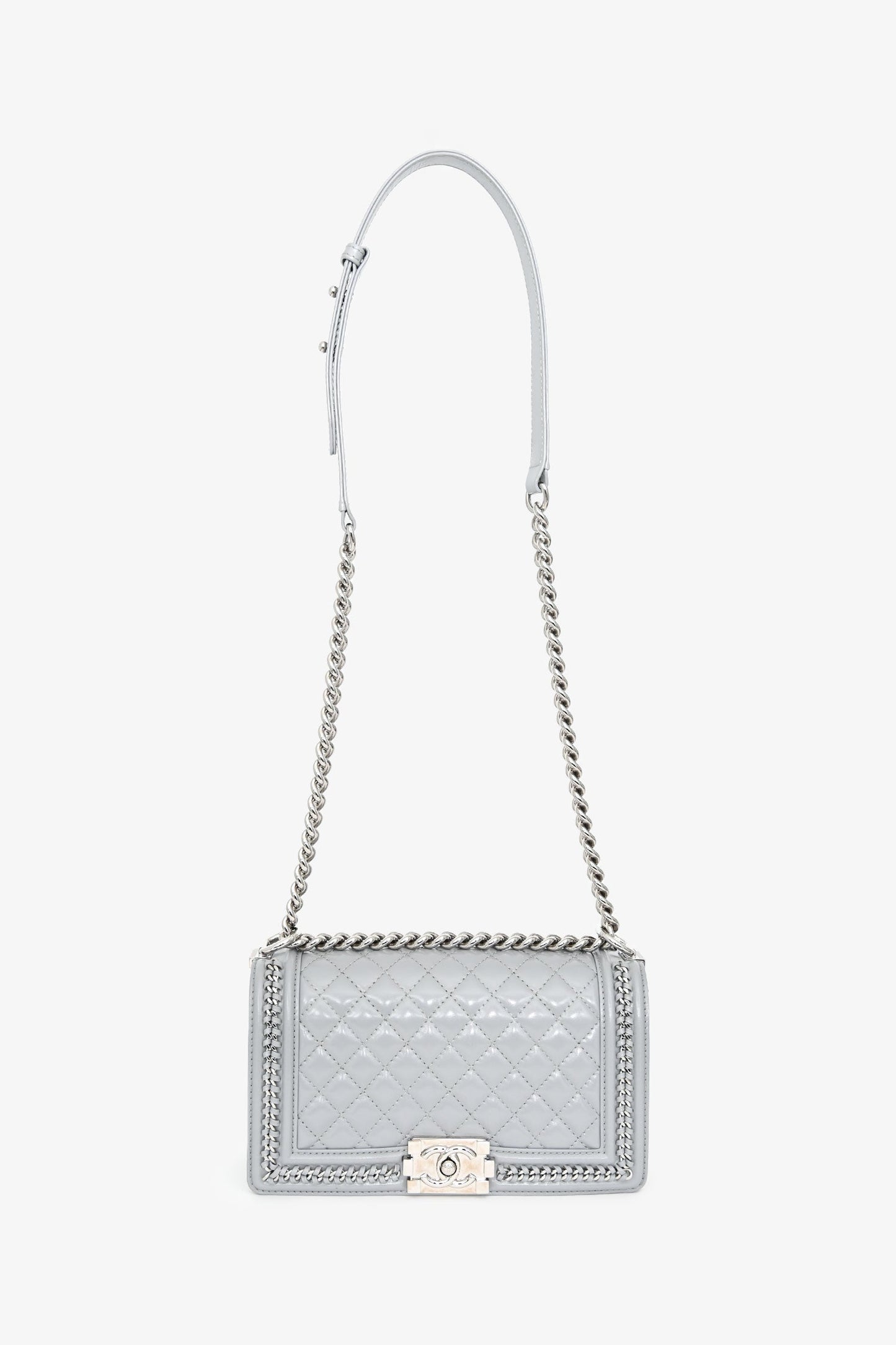 Pre-Loved Chanel™ 2019-2020 Grey Leather Quilted Medium Boy Bag SHW