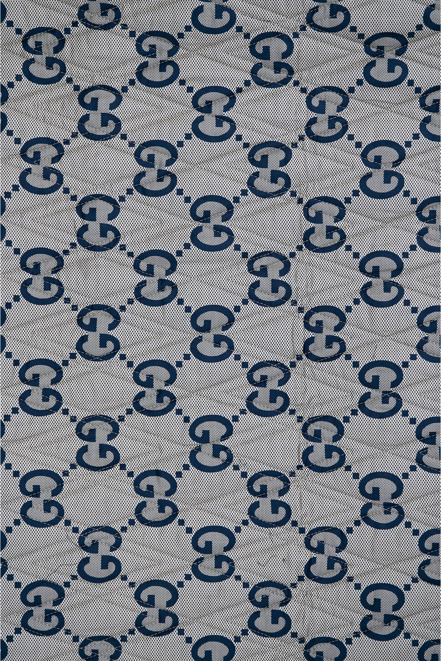 Gucci Beige/Blue Double-Sided GG Quilted Cotton Blanket