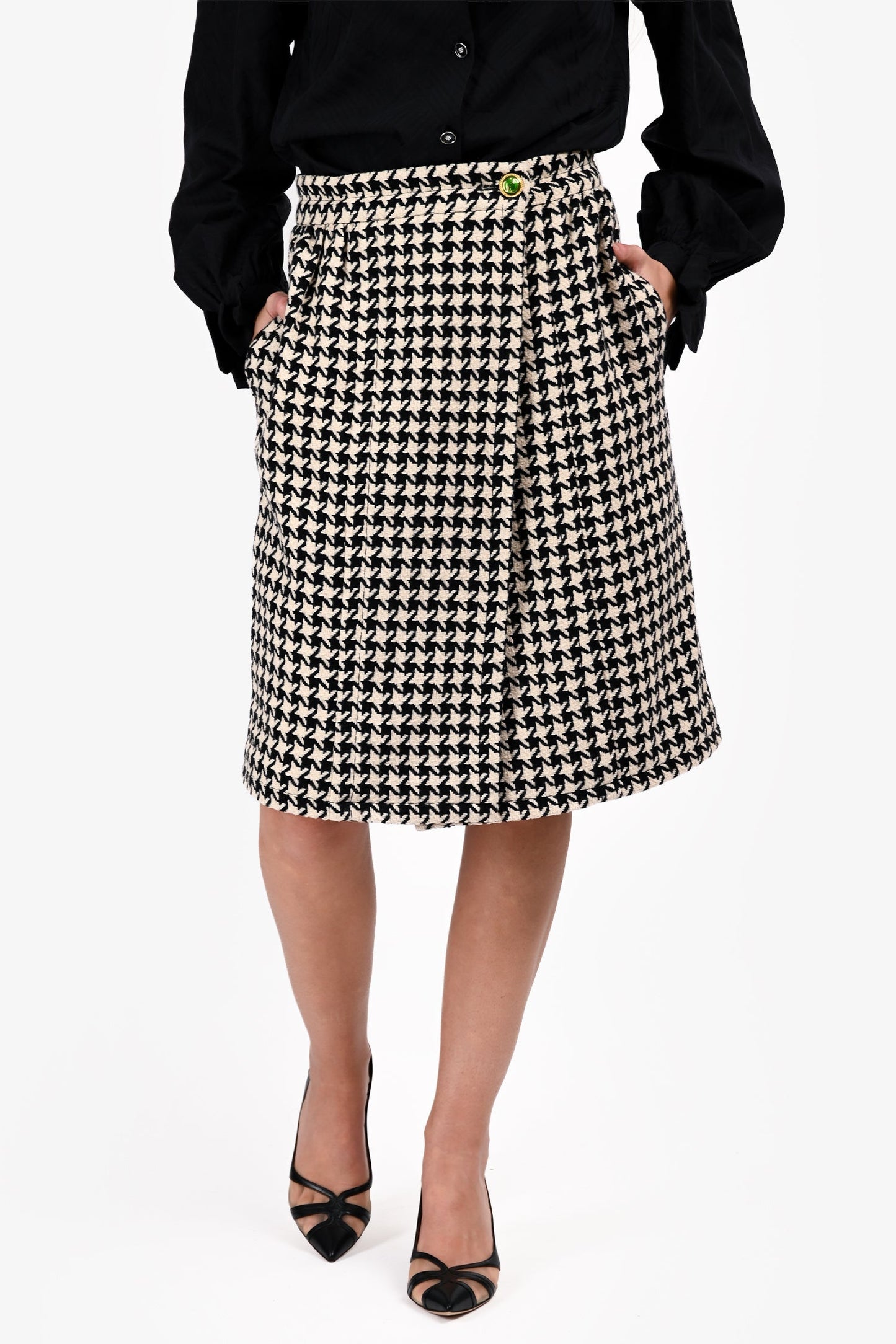 Gucci Black/White Wool/Cotton Blend Houndstooth Midi Skirt Size 42