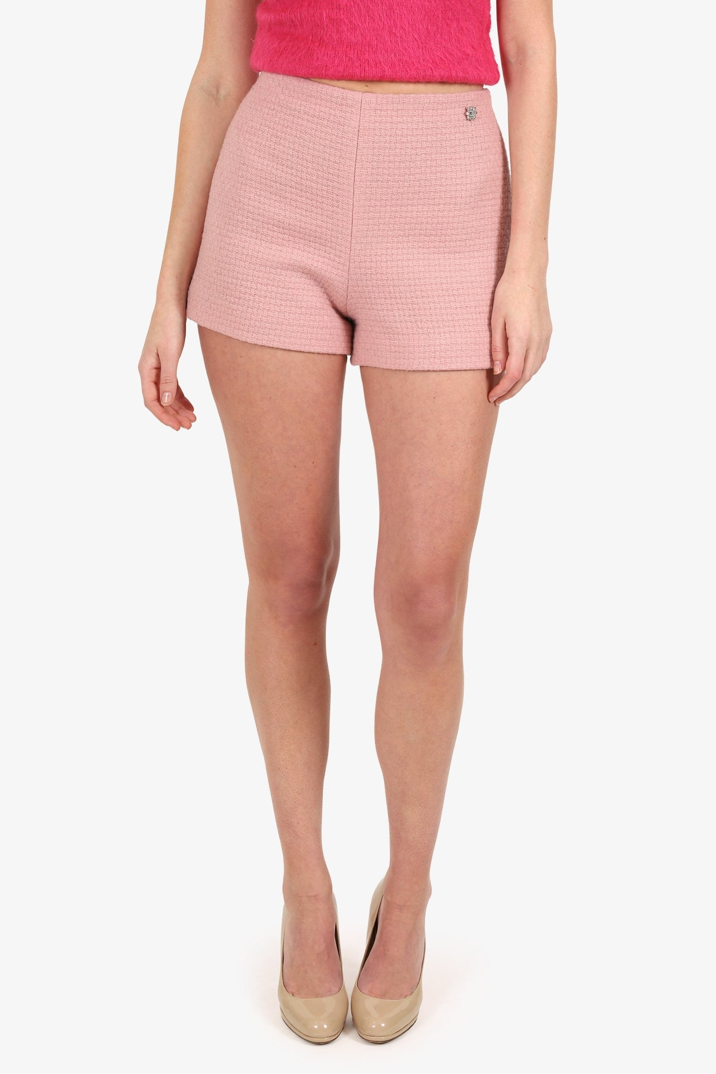 Pre-Loved Chanel™ 22K Pink Wool Tweed CC Jewel Buttons Shorts Size 36