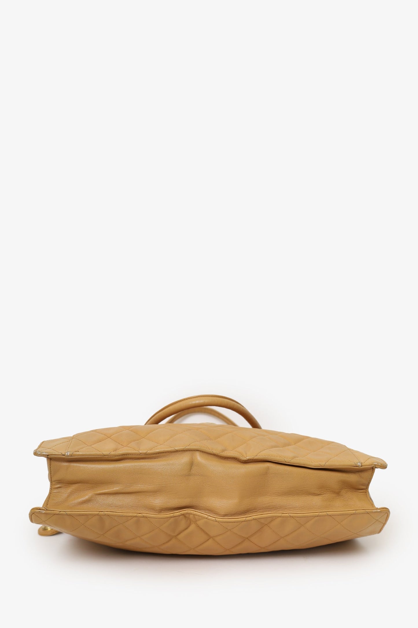Pre-Loved Chanel™   Beige Quilted Lambskin CC Briefcase