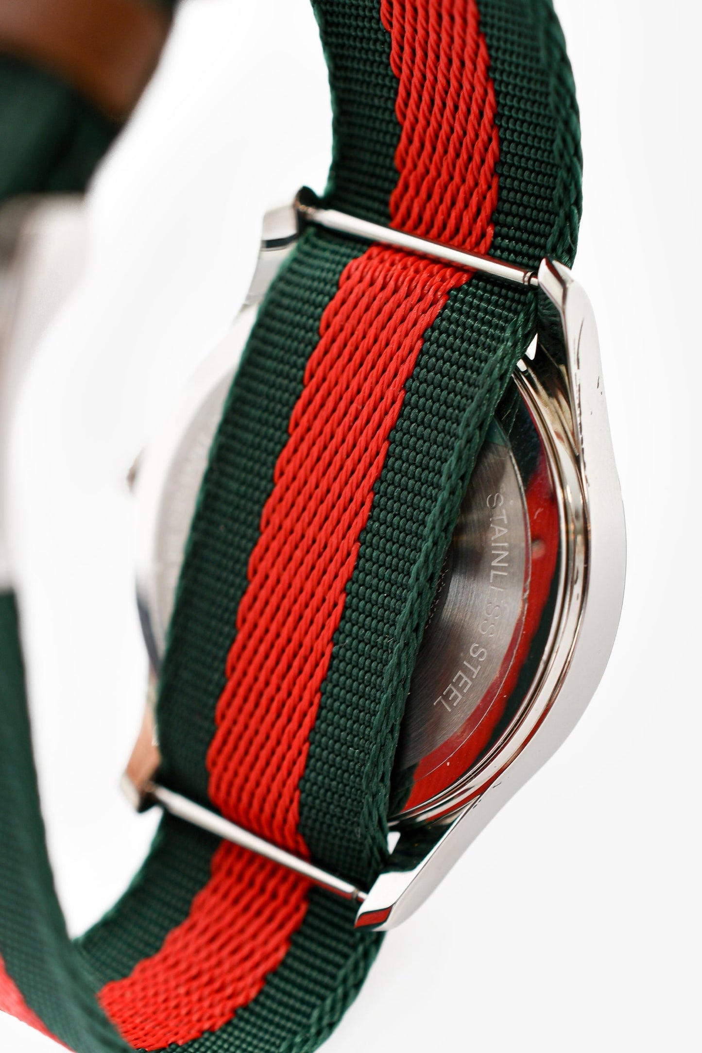 Gucci Red and Green Le Marché Des Merveilles Bee Motif Watch