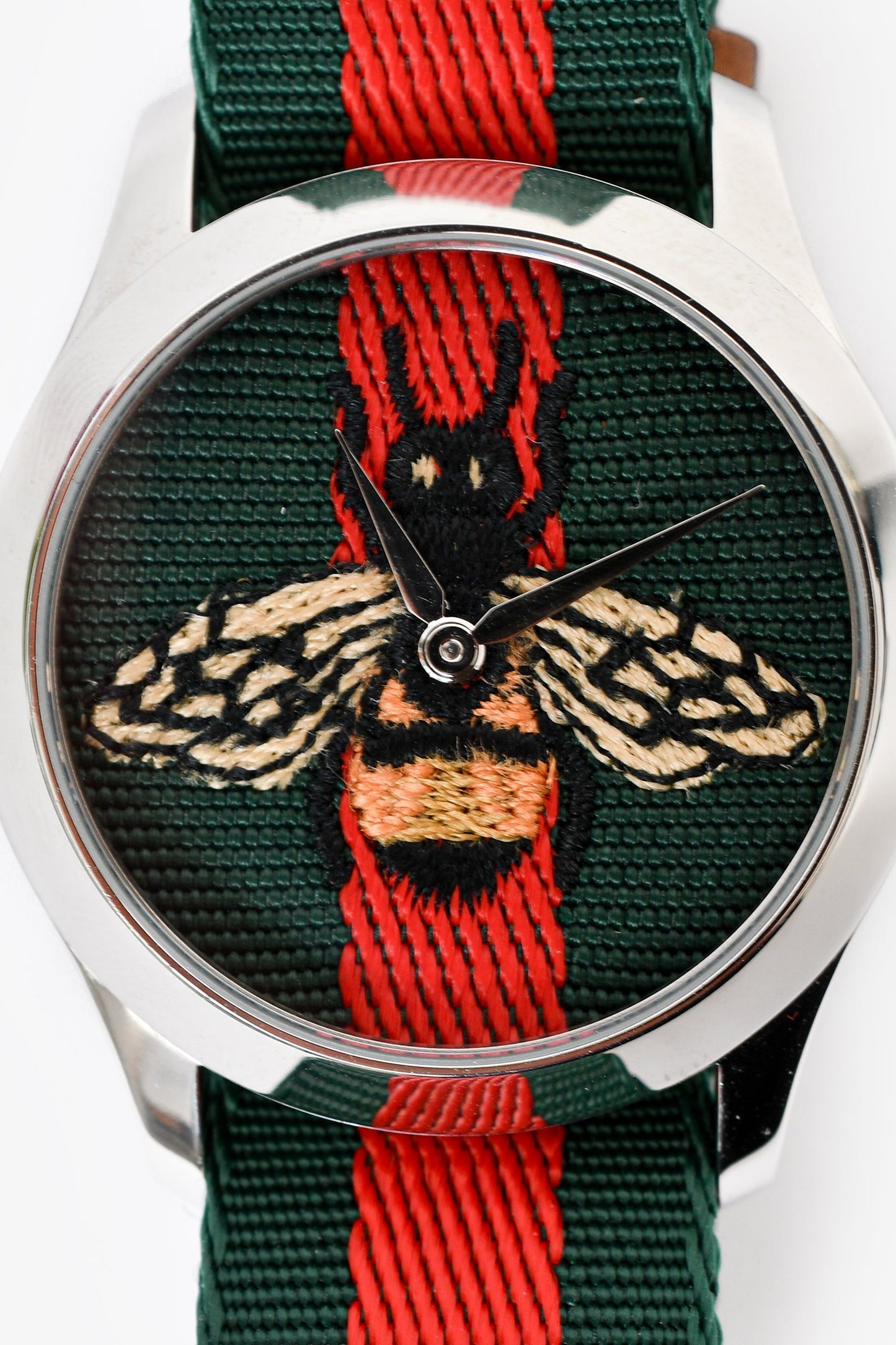 Gucci Red and Green Le Marché Des Merveilles Bee Motif Watch