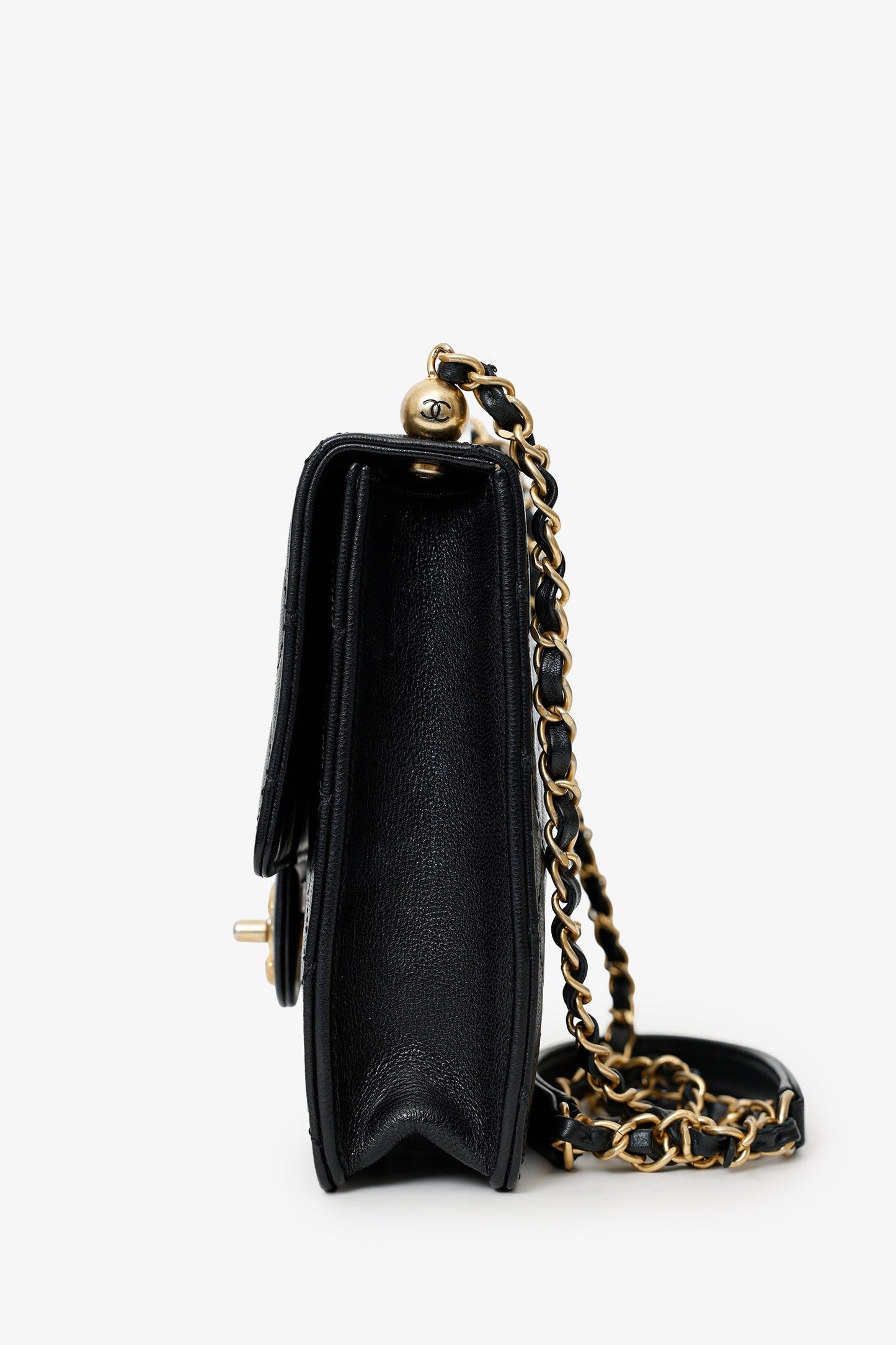 Pre-Loved Chanel™? 2019-20 Black Quilted Goatskin Mini Chic Pearls Flap Bag