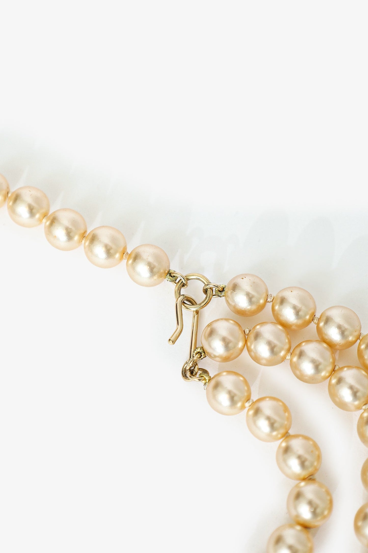 Pre-Loved Chanel™ Gold-tone Pearl CC Chain Necklace 94cm