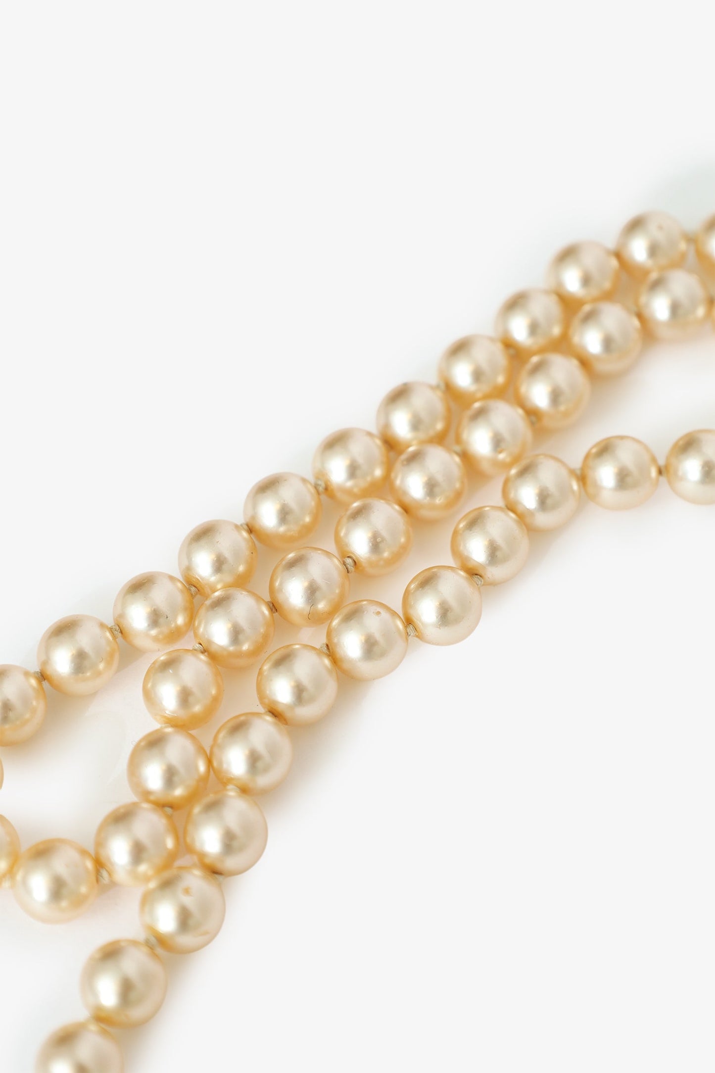Pre-Loved Chanel™ Gold-tone Pearl CC Chain Necklace 94cm