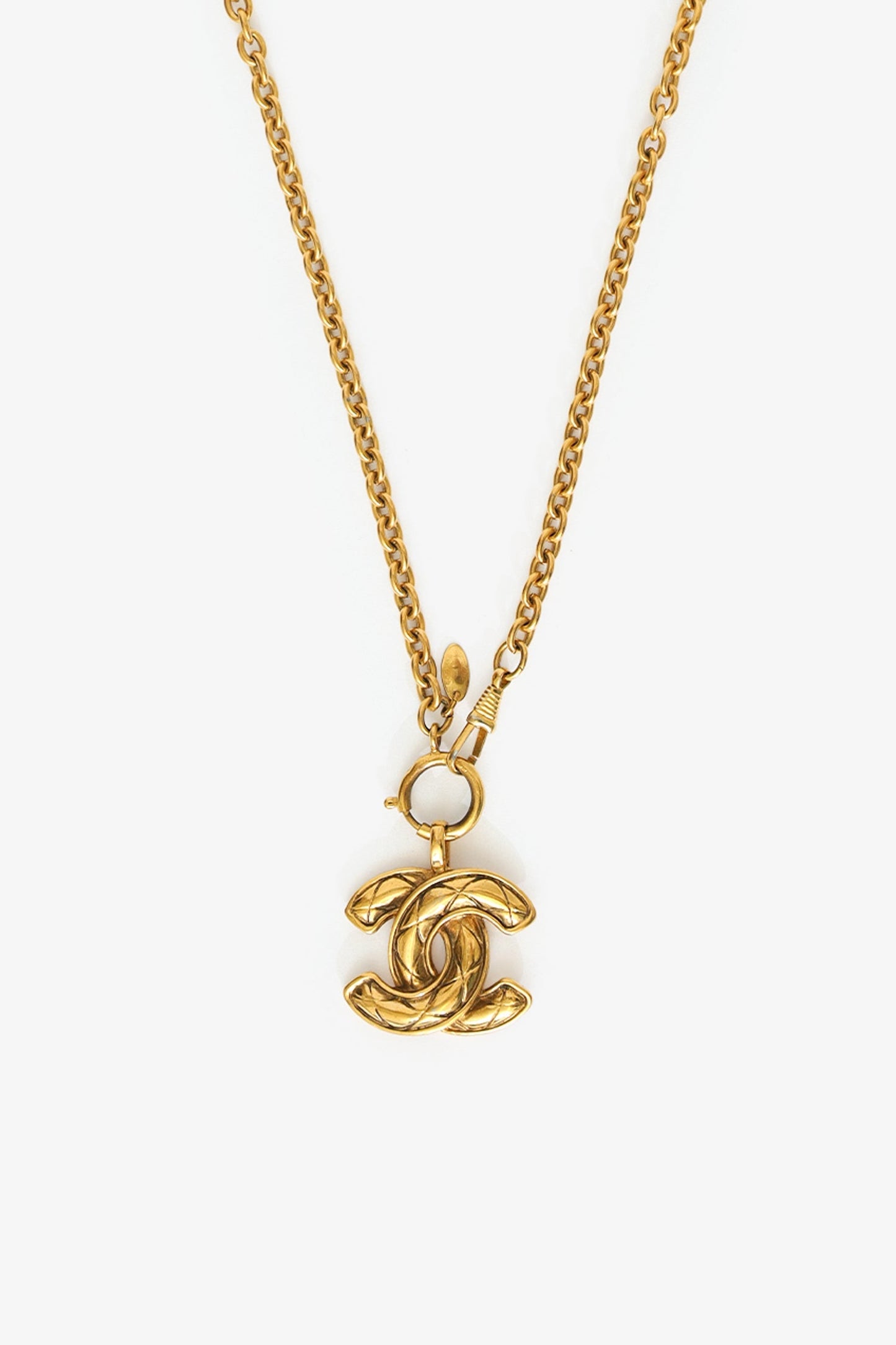 Pre-Loved Chanel™   Gold-tone CC Pendant Necklace