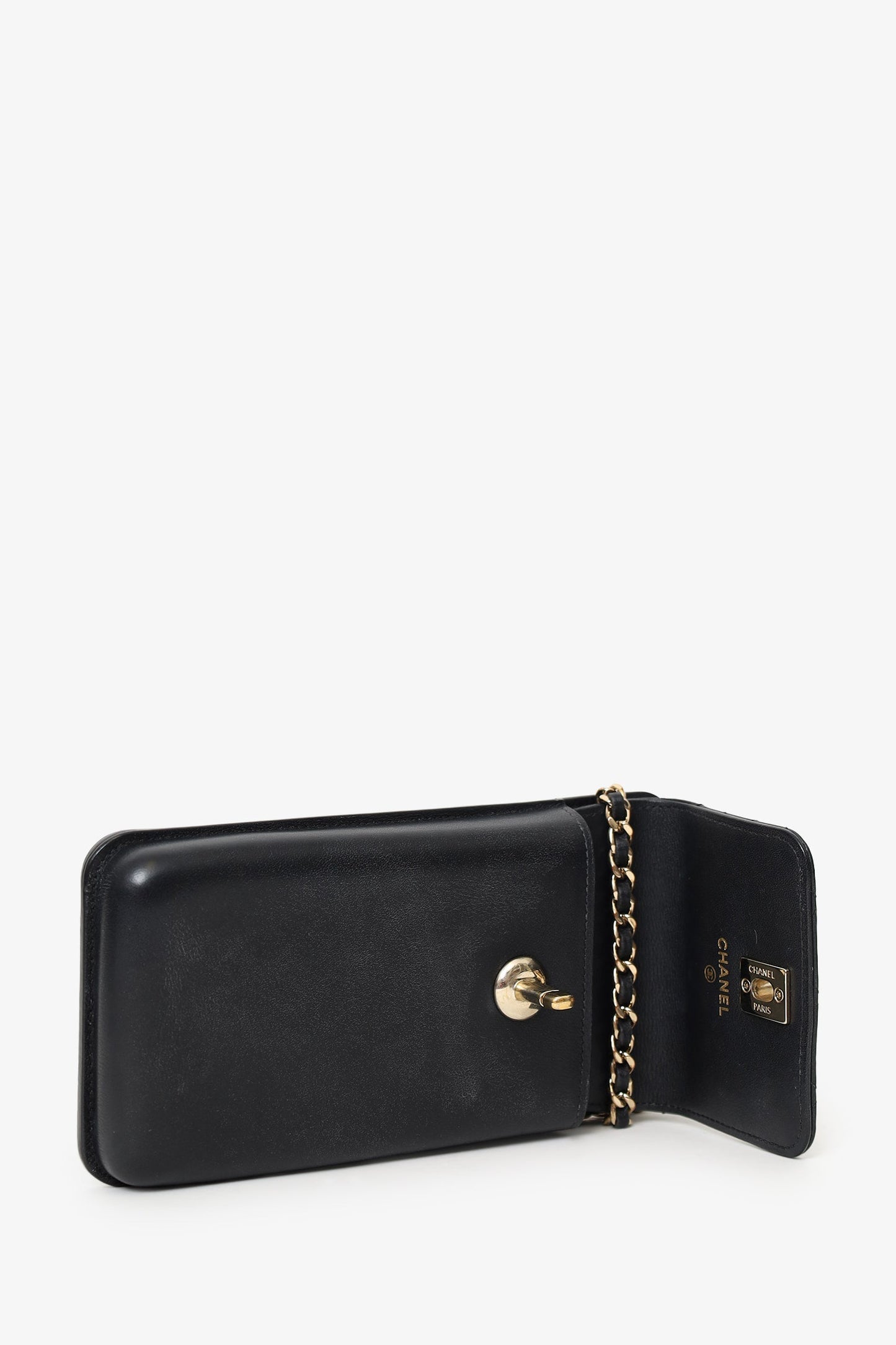 Pre-Loved Chanel™ Black Lambskin Matelasse Phone Holder Shoulder Bag