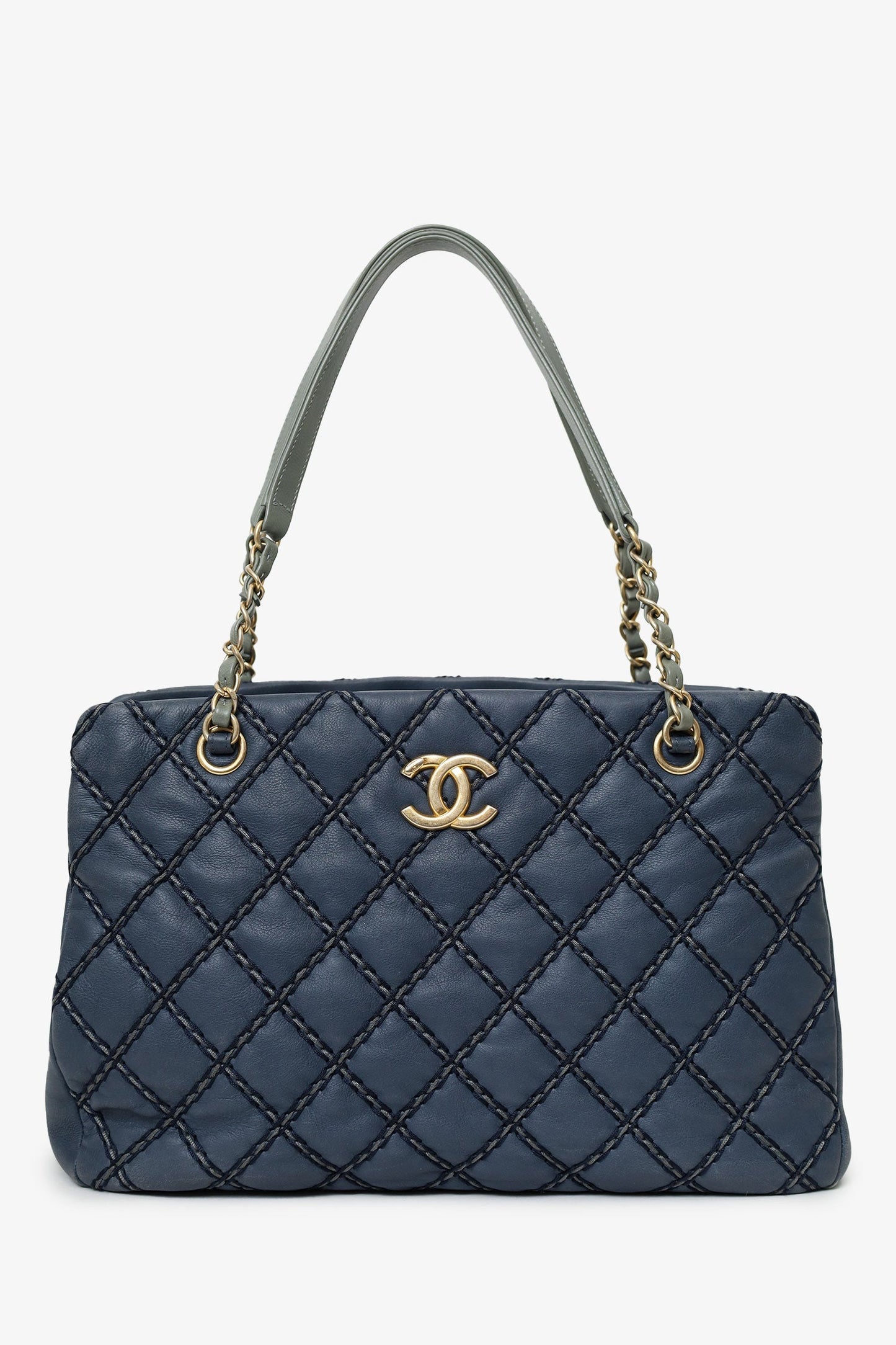 Pre-Loved Chanel™ 2014 Blue Leather Paris-Dallas Chic Stitch Bag