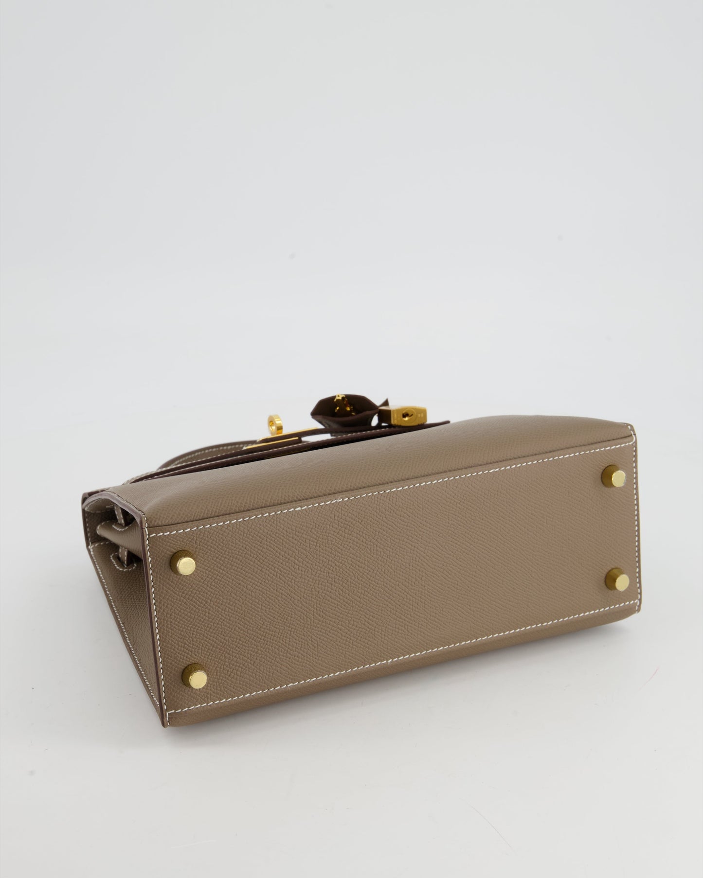 *HOLY GRAIL* Herm�s Kelly 25 Sellier Bag in Etoupe Epsom Leather and Gold Hardware