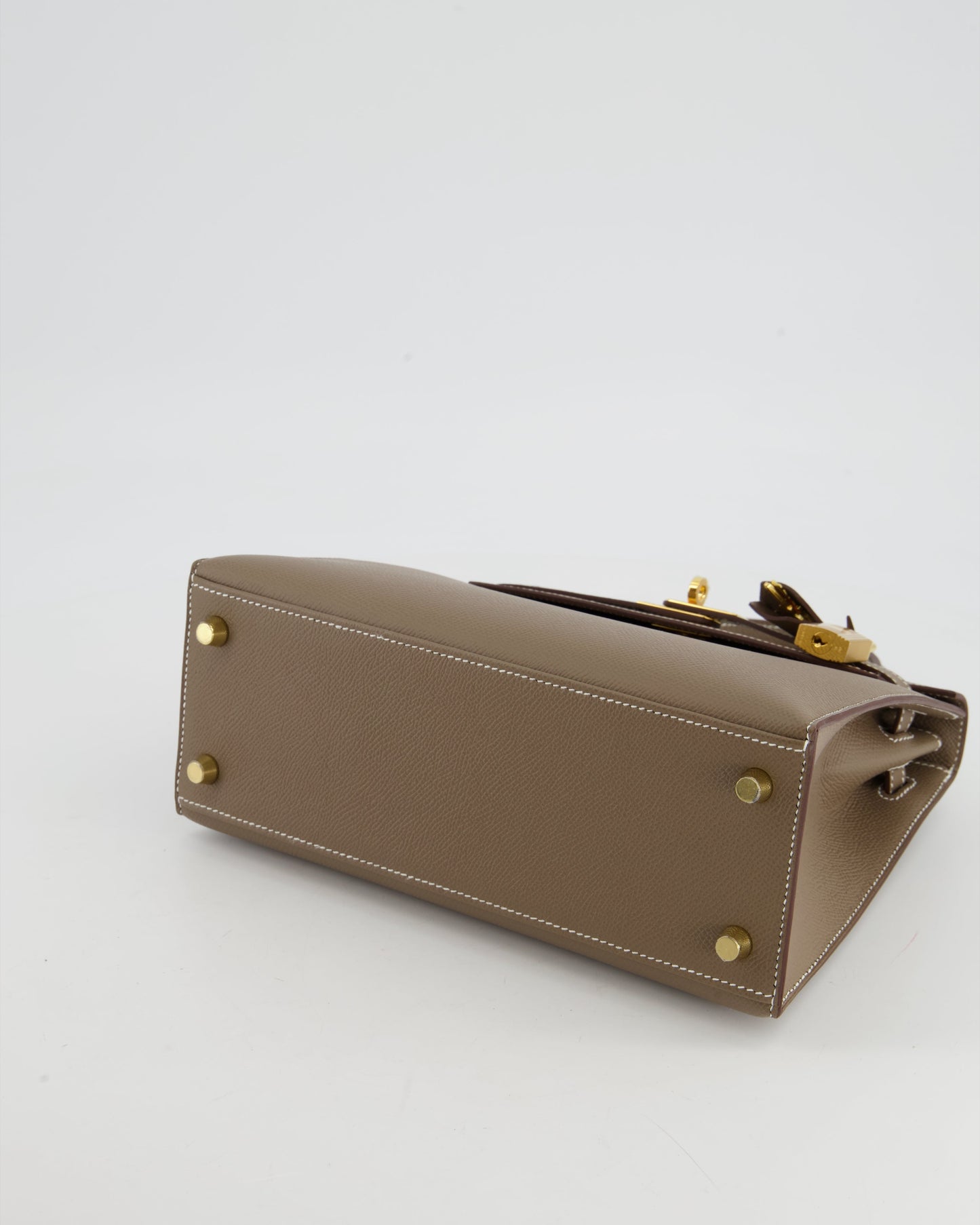 *HOLY GRAIL* Herm�s Kelly 25 Sellier Bag in Etoupe Epsom Leather and Gold Hardware
