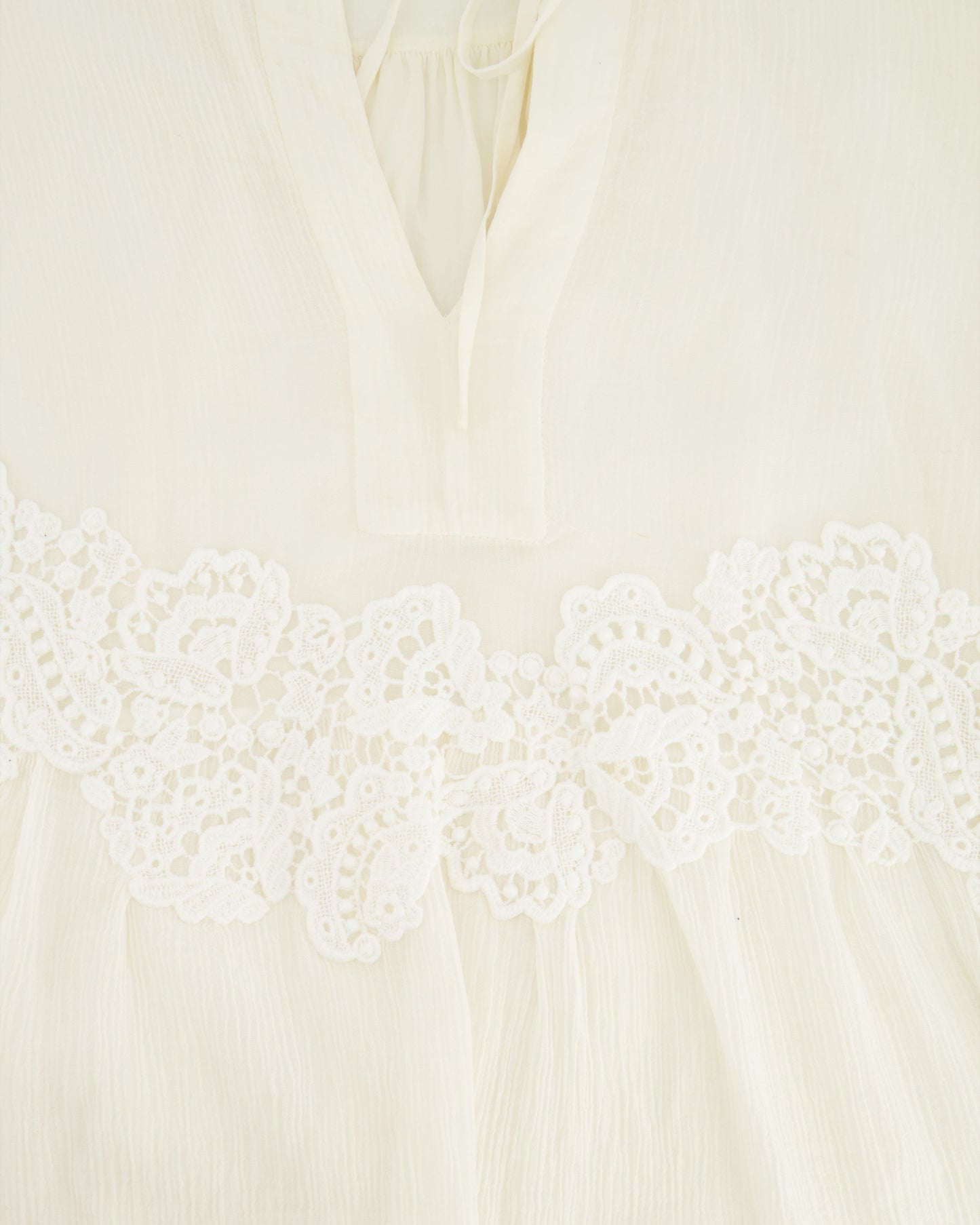 ChloŽ Cream Long-Sleeve Top with Embroideries and Cut-Out Detail FR 38 (UK 10)