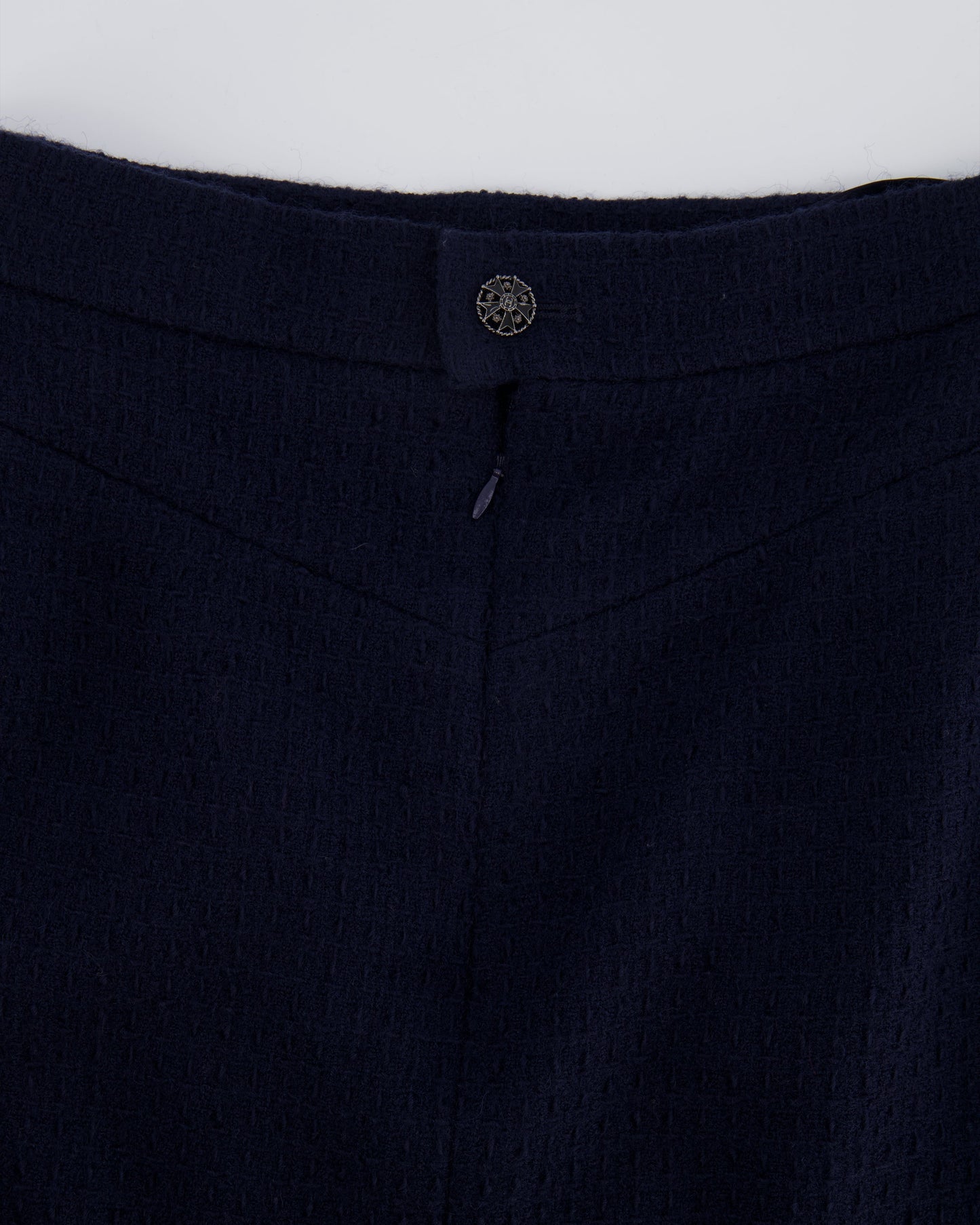 Chanel 08A Navy Tweed Jacket and Midi Skirt Set with Silver CC Logo Details Size FR 42 (UK 14)