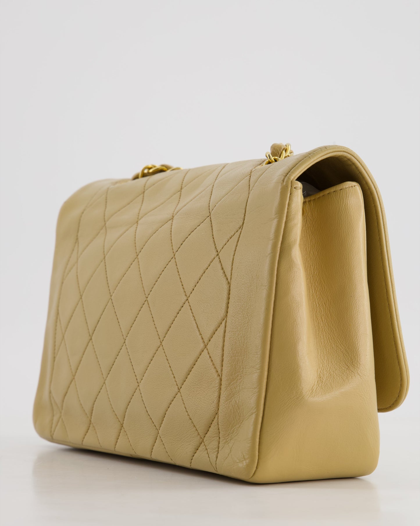 Chanel   Beige Diana Flap Bag in Lambskin Leather with 24K Gold Hardware