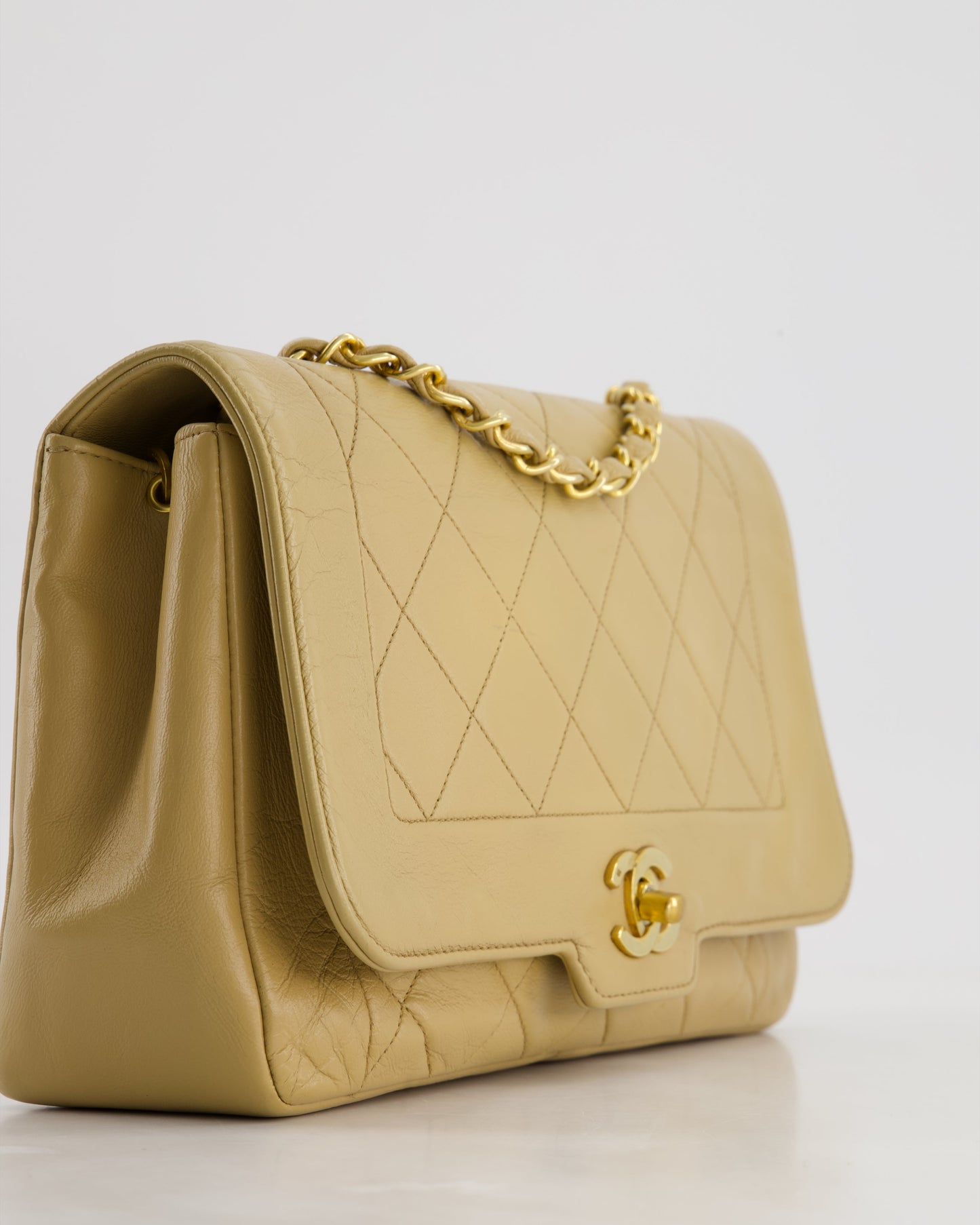 Chanel   Beige Diana Flap Bag in Lambskin Leather with 24K Gold Hardware
