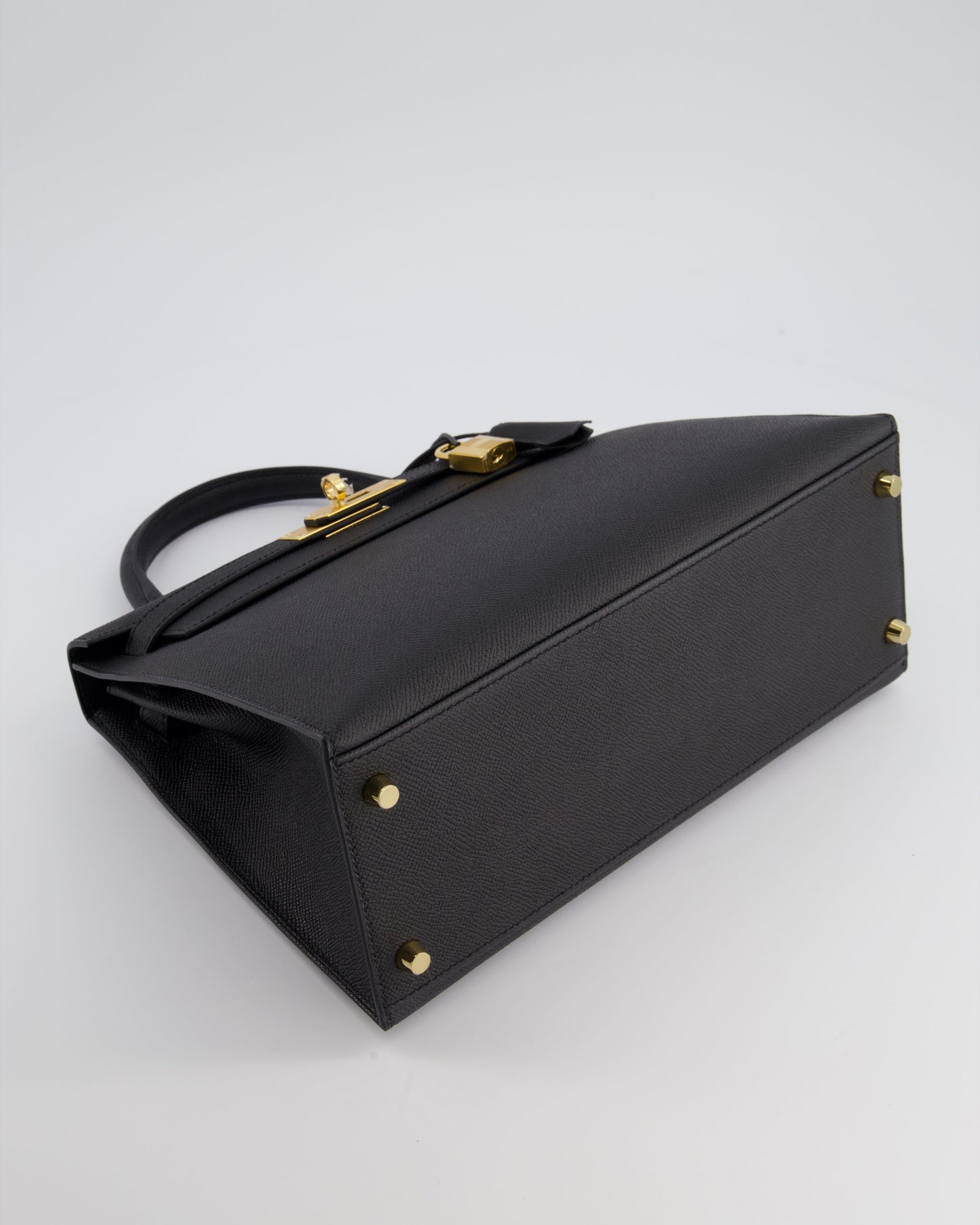 Herm�s Kelly 28 Sellier Bag in Noir Epsom Leather with Gold Hardware