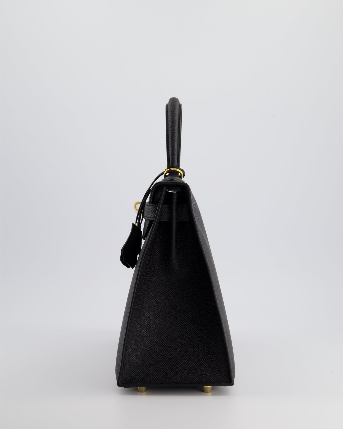 Herm�s Kelly 28 Sellier Bag in Noir Epsom Leather with Gold Hardware