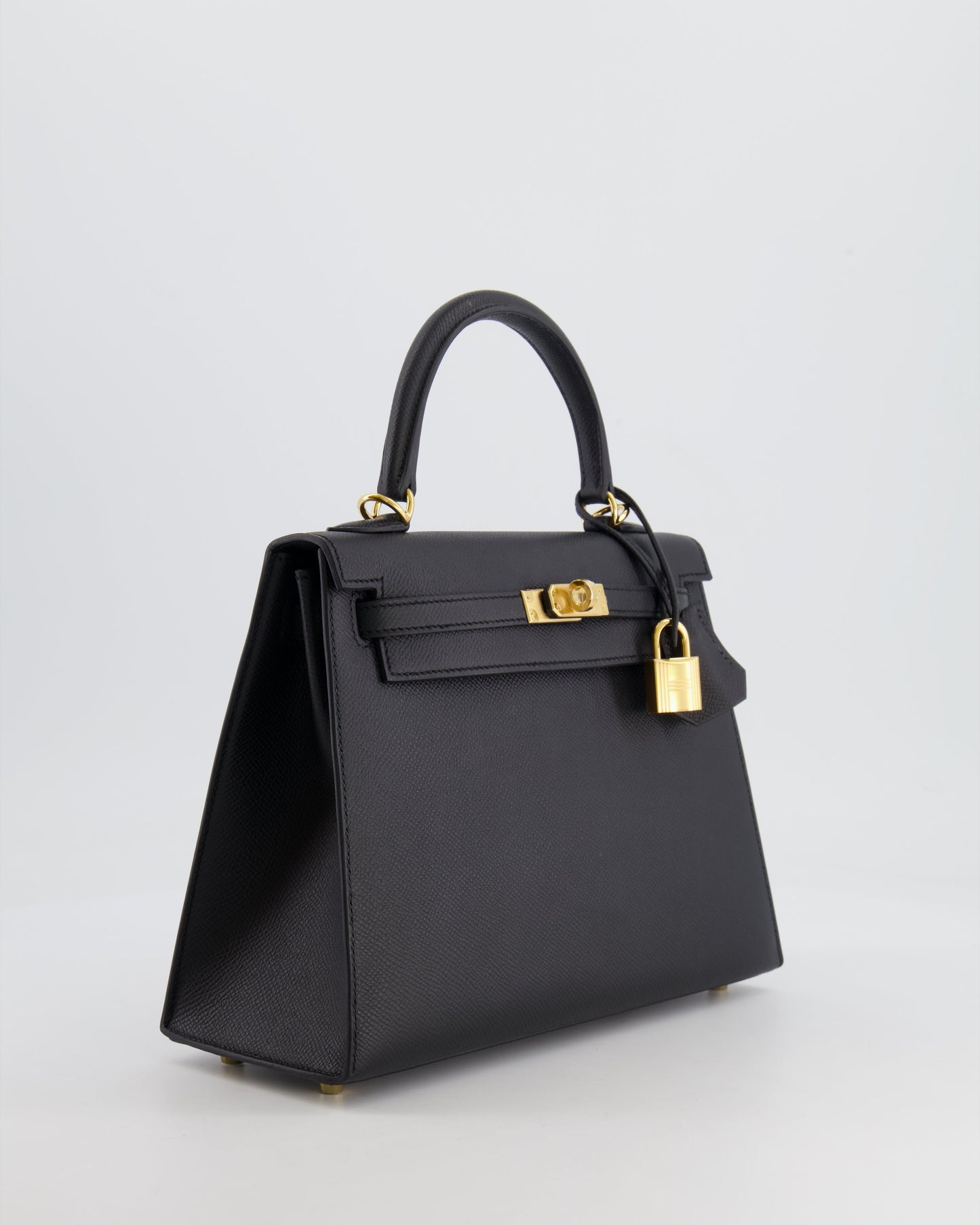 *HOLY GRAIL* Herm�s Kelly 25 Sellier Bag in Noir Epsom Leather with Gold Hardware