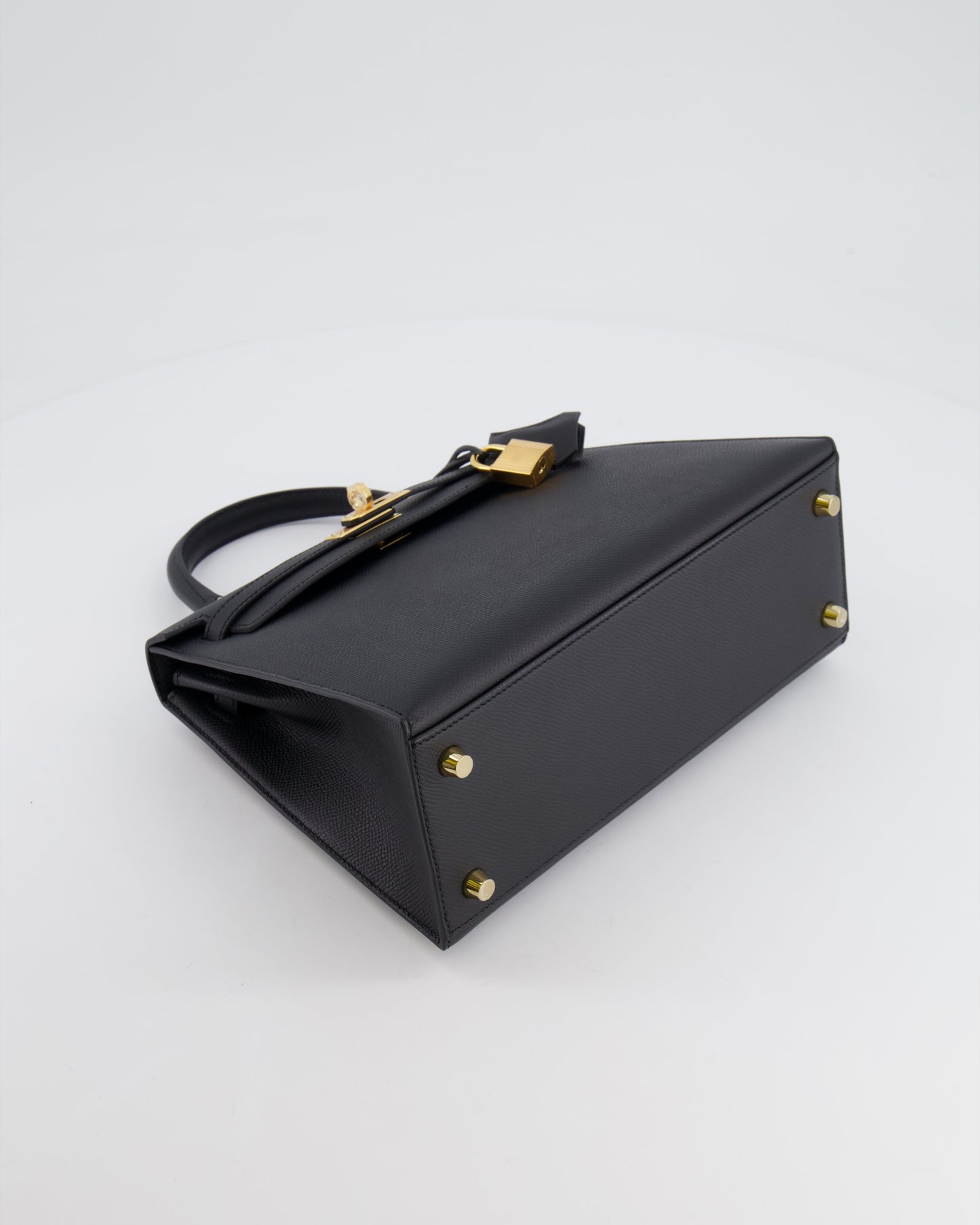 *HOLY GRAIL* Herm�s Kelly 25 Sellier Bag in Noir Epsom Leather with Gold Hardware