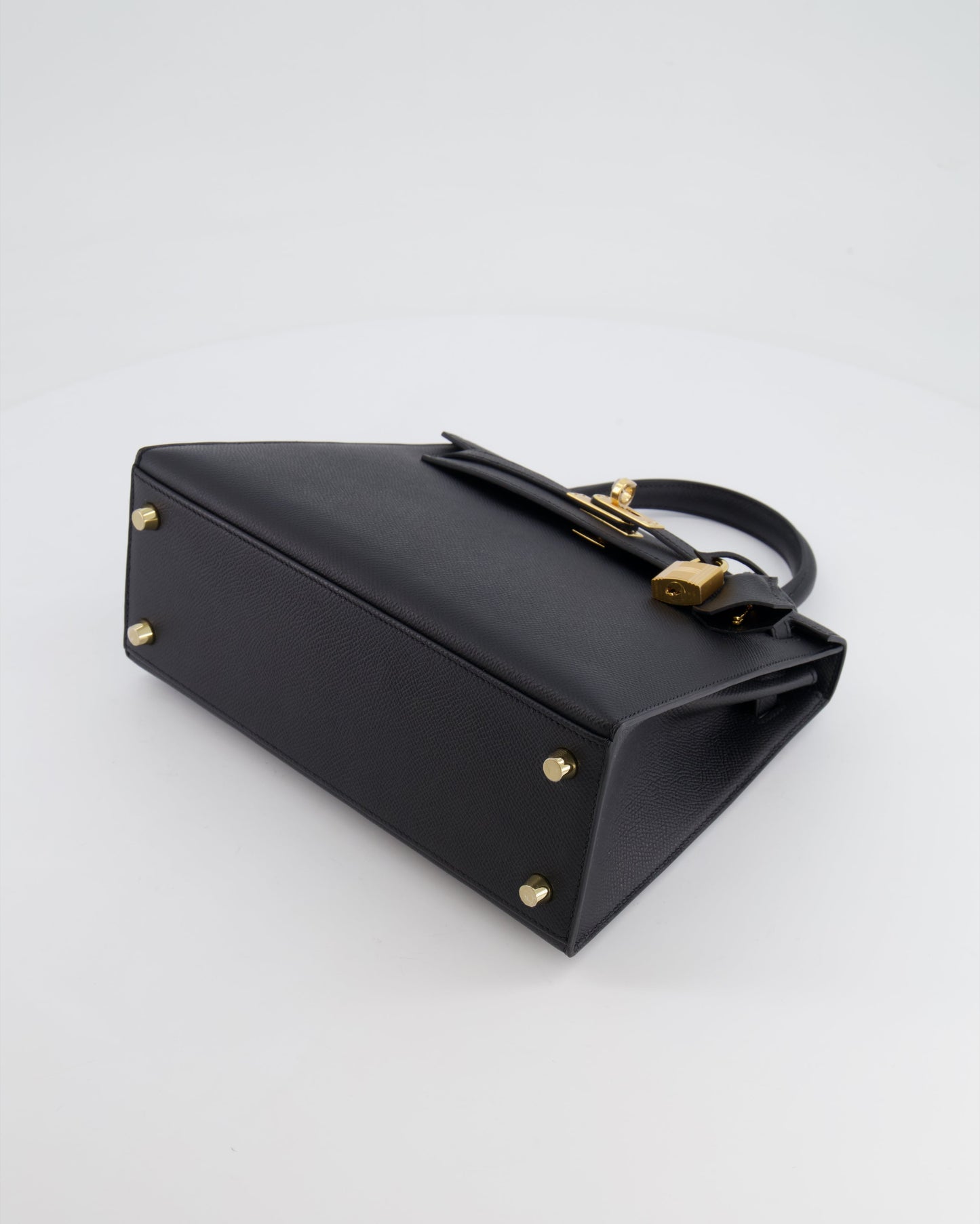*HOLY GRAIL* Herm�s Kelly 25 Sellier Bag in Noir Epsom Leather with Gold Hardware