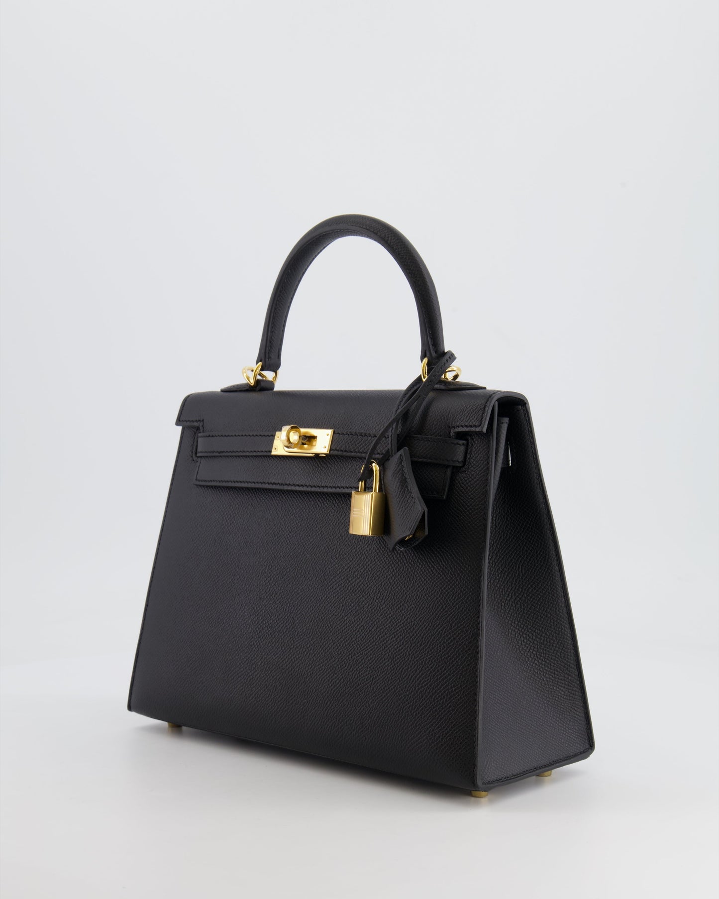 *HOLY GRAIL* Herm�s Kelly 25 Sellier Bag in Noir Epsom Leather with Gold Hardware