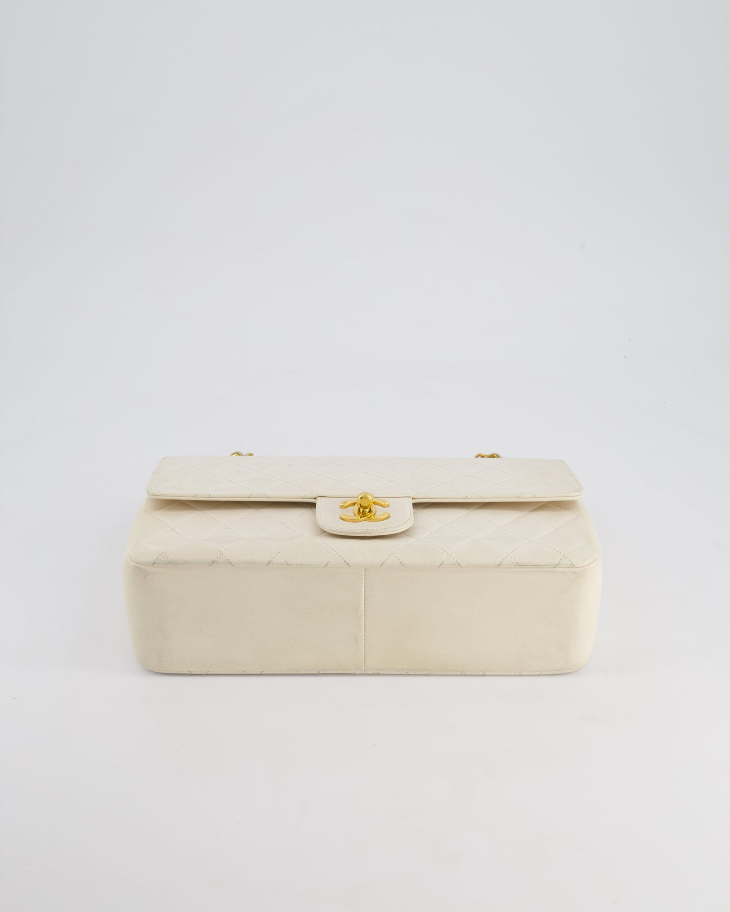 Chanel   White Medium Classic Double Flap Bag in Lambskin Leather with 24K Gold Hardware
