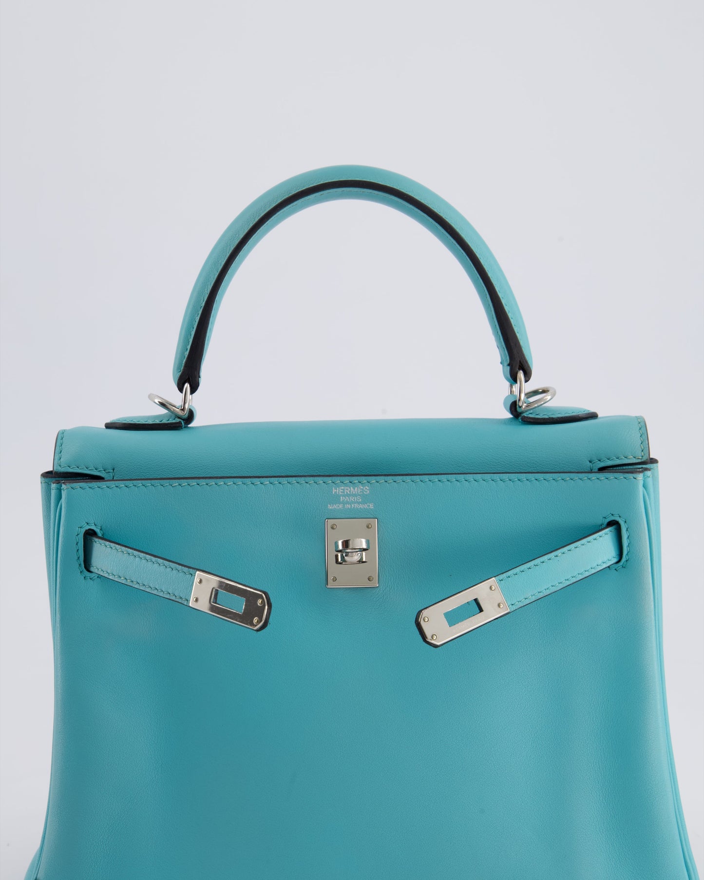 Herm�s Kelly 25 Retourne Bag in Bleu Atoll Swift Leather with Palladium Hardware