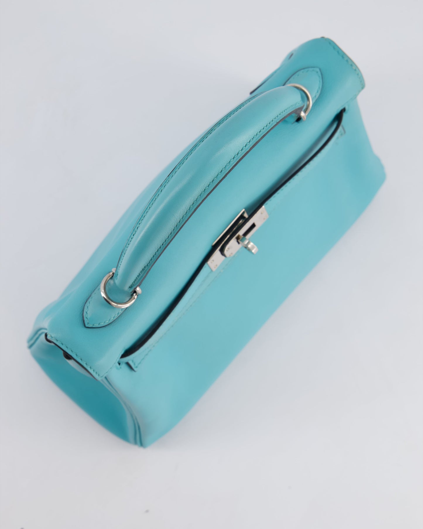 Herm�s Kelly 25 Retourne Bag in Bleu Atoll Swift Leather with Palladium Hardware