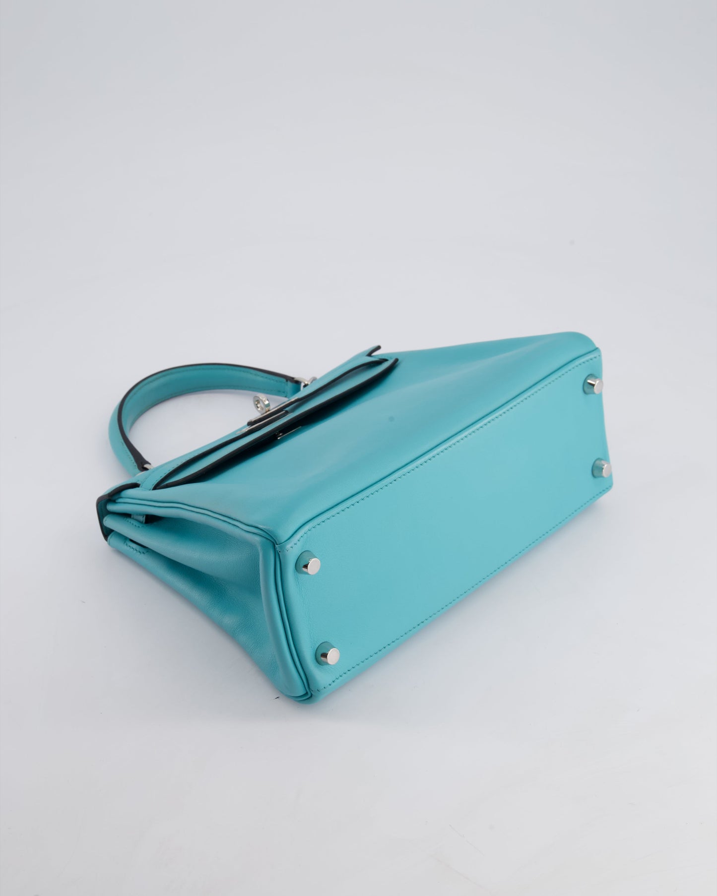 Herm�s Kelly 25 Retourne Bag in Bleu Atoll Swift Leather with Palladium Hardware