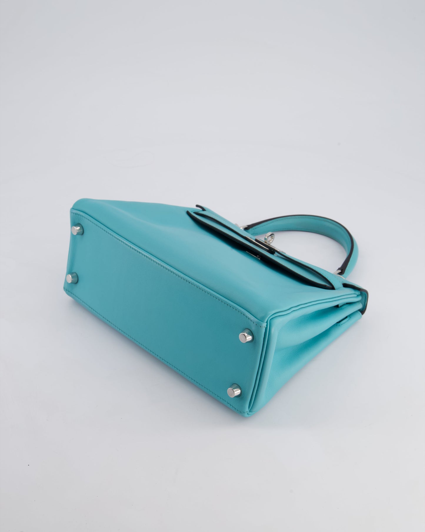 Herm�s Kelly 25 Retourne Bag in Bleu Atoll Swift Leather with Palladium Hardware