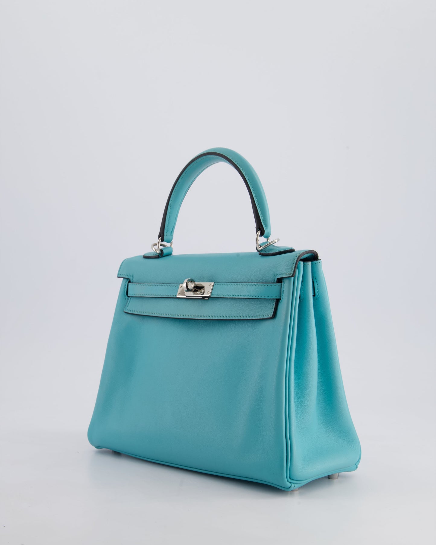 Herm�s Kelly 25 Retourne Bag in Bleu Atoll Swift Leather with Palladium Hardware