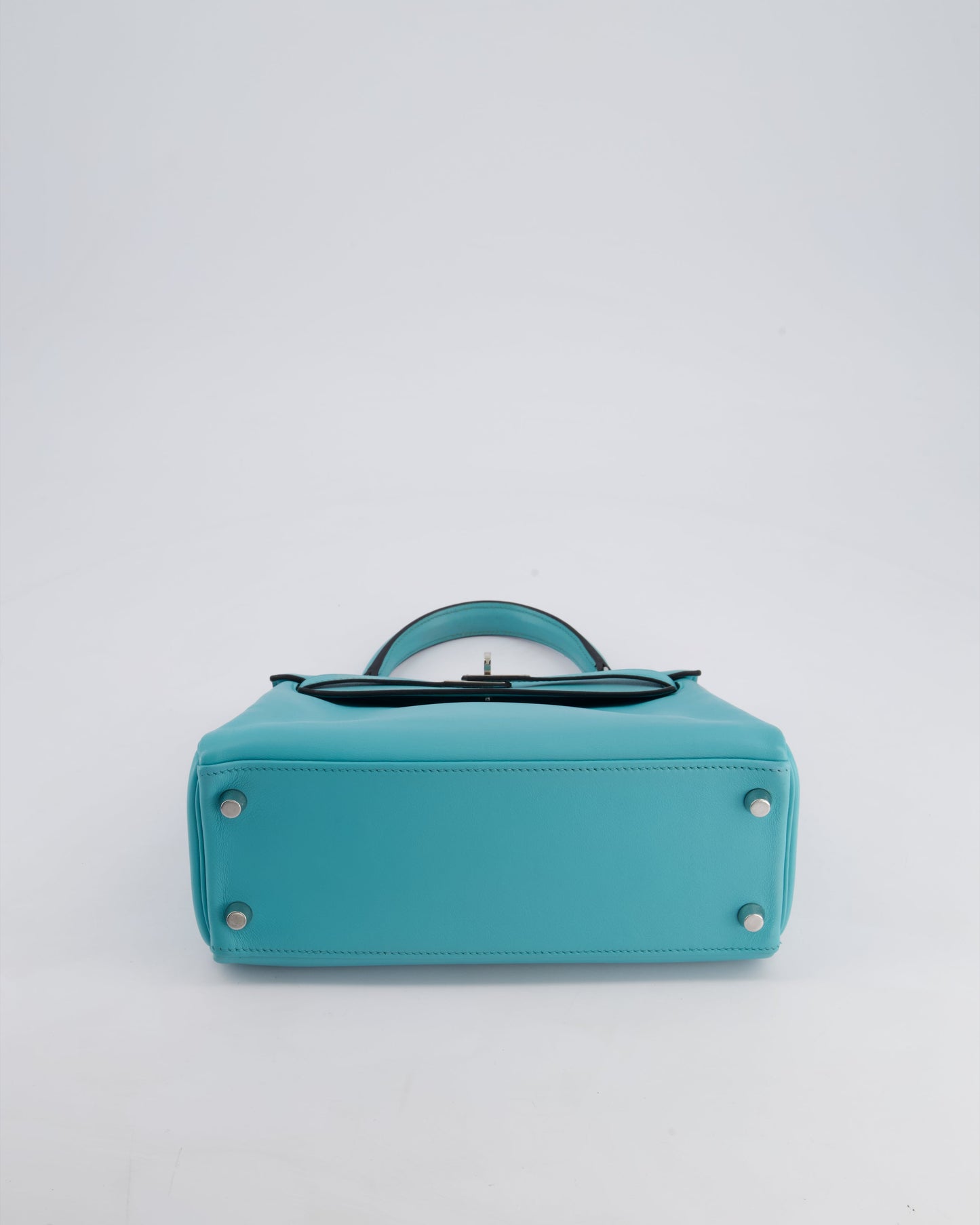 Herm�s Kelly 25 Retourne Bag in Bleu Atoll Swift Leather with Palladium Hardware
