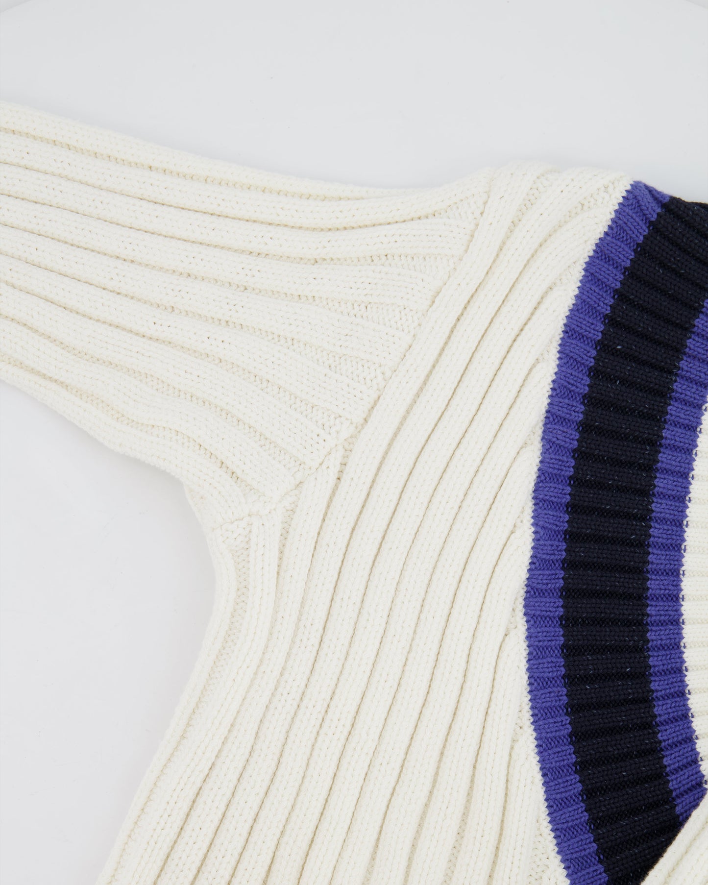 Chanel Resort 2014 White, Black and Navy V Neck Knit Jumper with CC Button Details Size FR 40 (UK 12)
