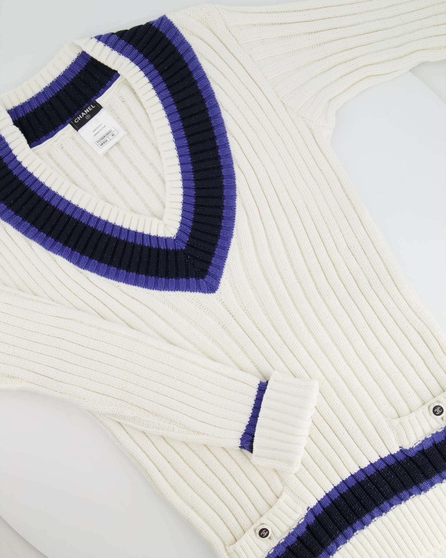 Chanel Resort 2014 White, Black and Navy V Neck Knit Jumper with CC Button Details Size FR 40 (UK 12)