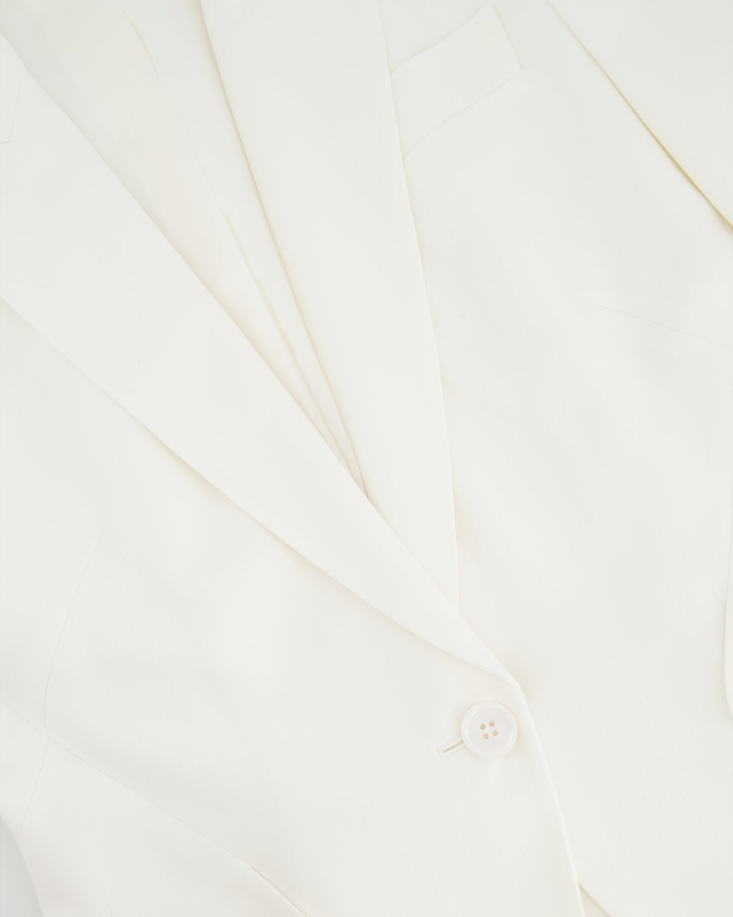 Alexander McQueen White Blazer Jacket and Matching Tro rs Set with White Button Details Size IT 42/44 (UK 10/12)