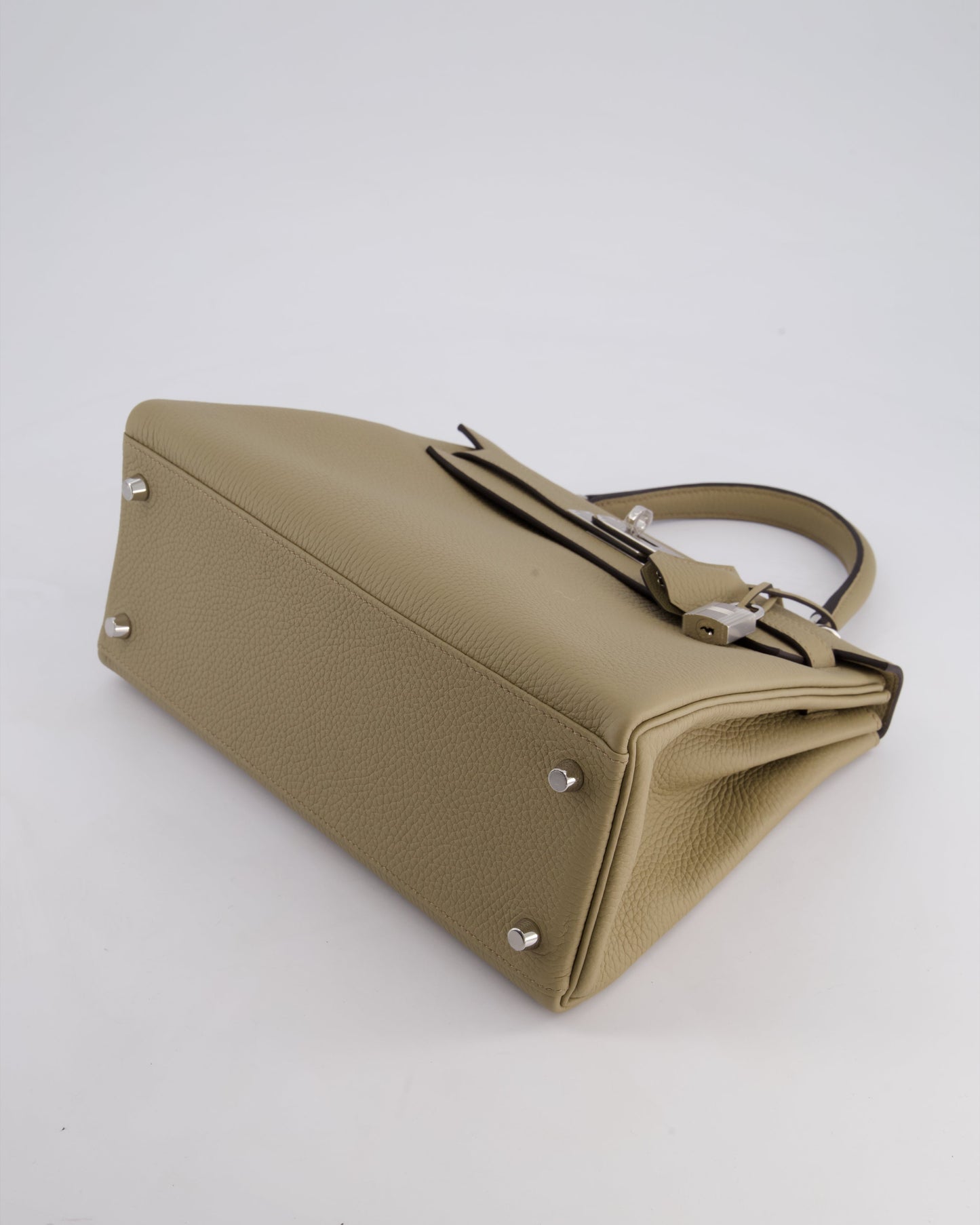 Herm�s Kelly 28 Retourne Bag in Beige Marfa Clemence Leather with Palladium Hardware