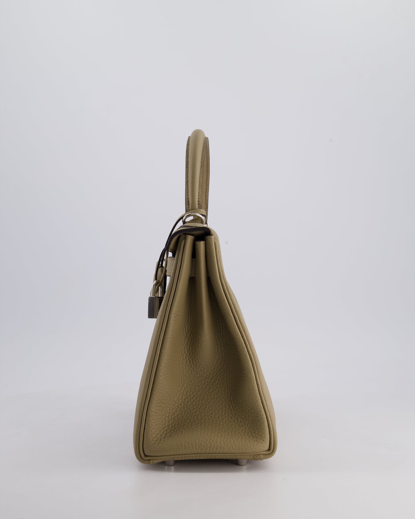 Herm�s Kelly 28 Retourne Bag in Beige Marfa Clemence Leather with Palladium Hardware