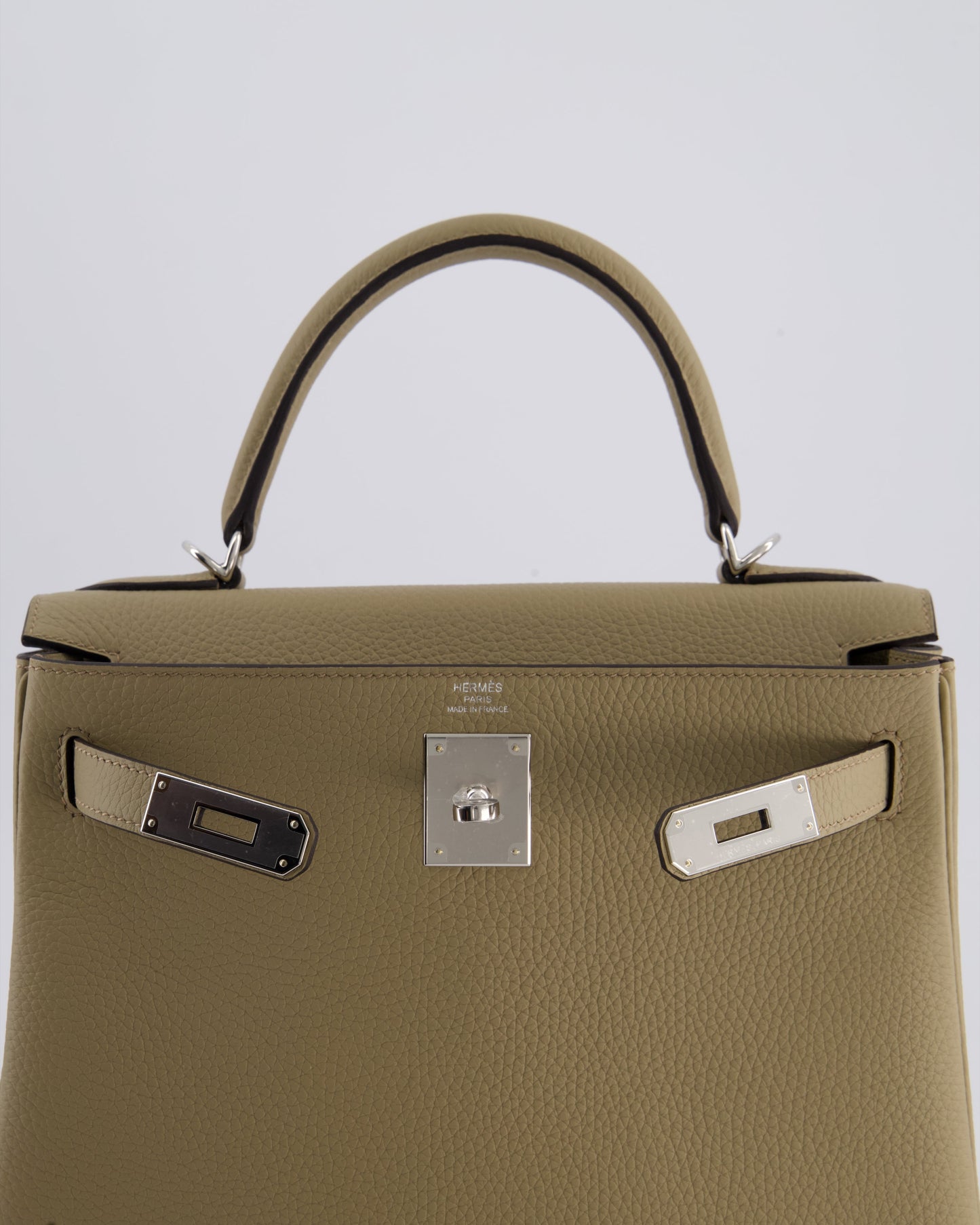 Herm�s Kelly 28 Retourne Bag in Beige Marfa Clemence Leather with Palladium Hardware