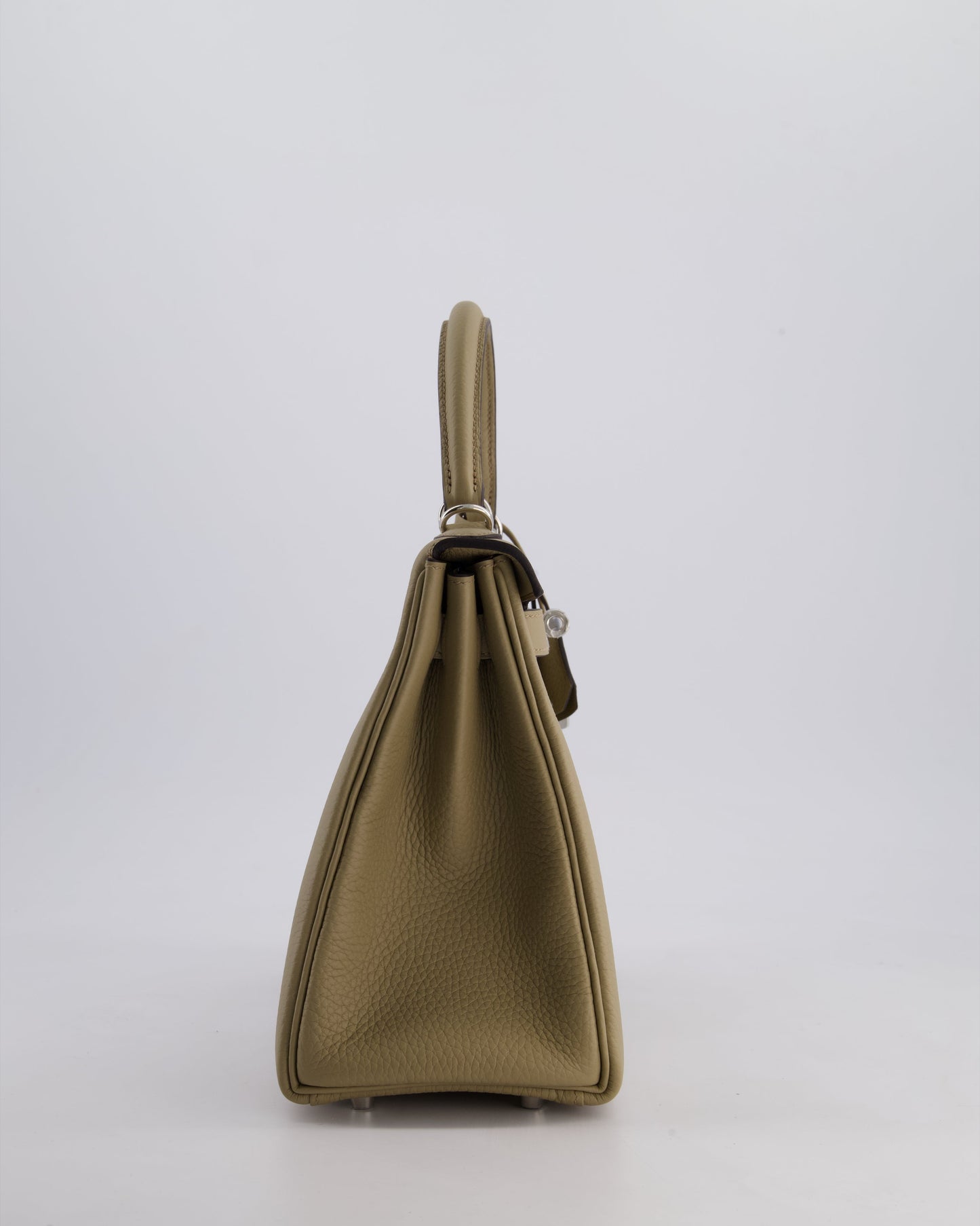 Herm�s Kelly 28 Retourne Bag in Beige Marfa Clemence Leather with Palladium Hardware