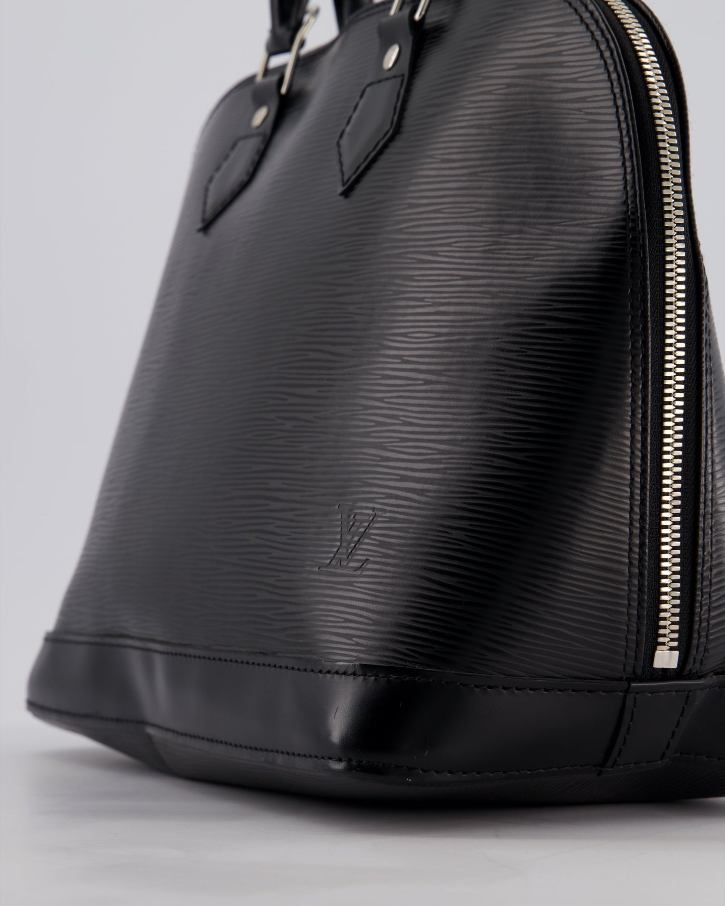 Louis Vuitton Alma PM Bag in Black Epi Leather with Silver Hardware