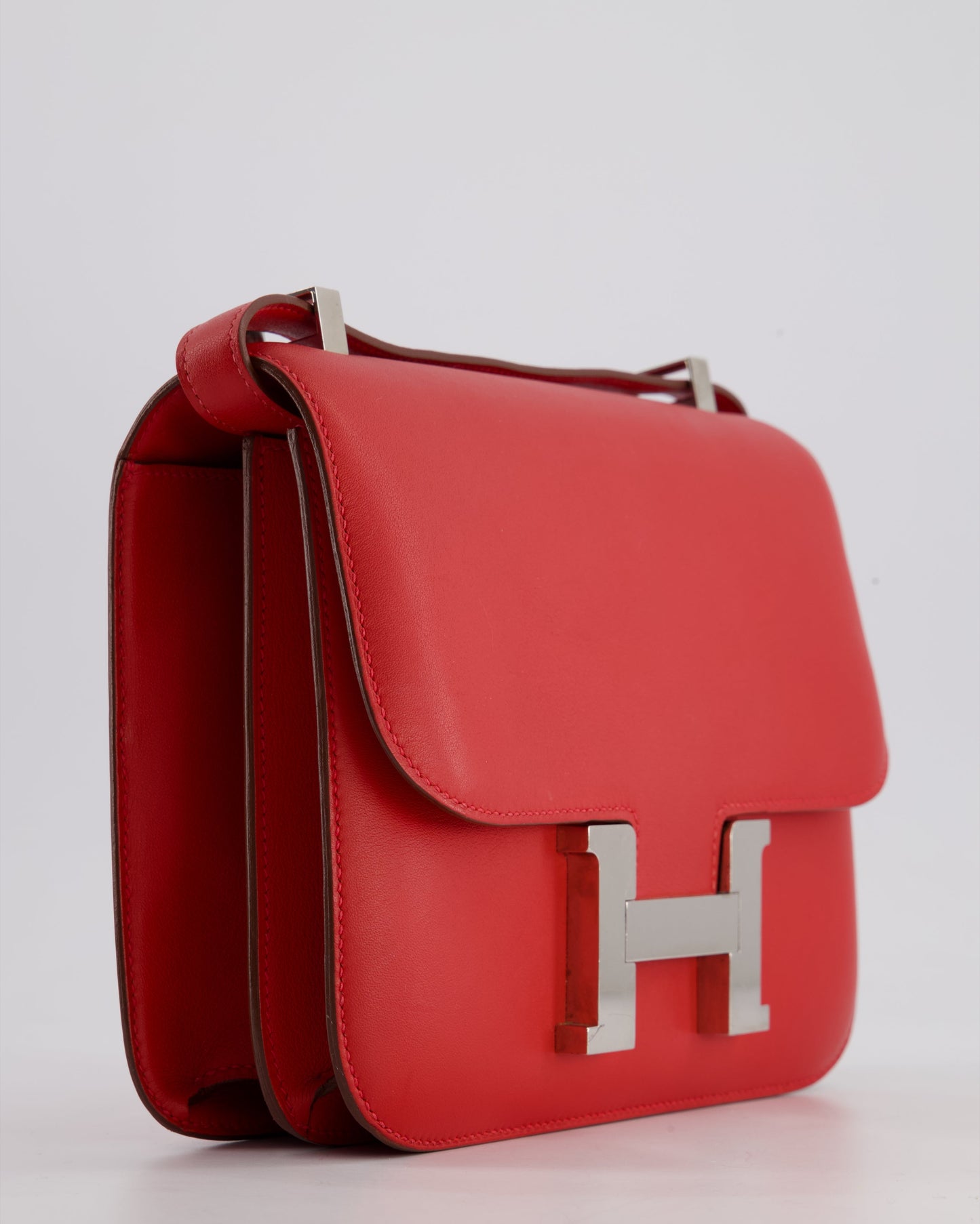 *FIRE PRICE* Hermès Constance III 24 Bag in Rouge Vif Evercolor Leather with Palladium Hardware