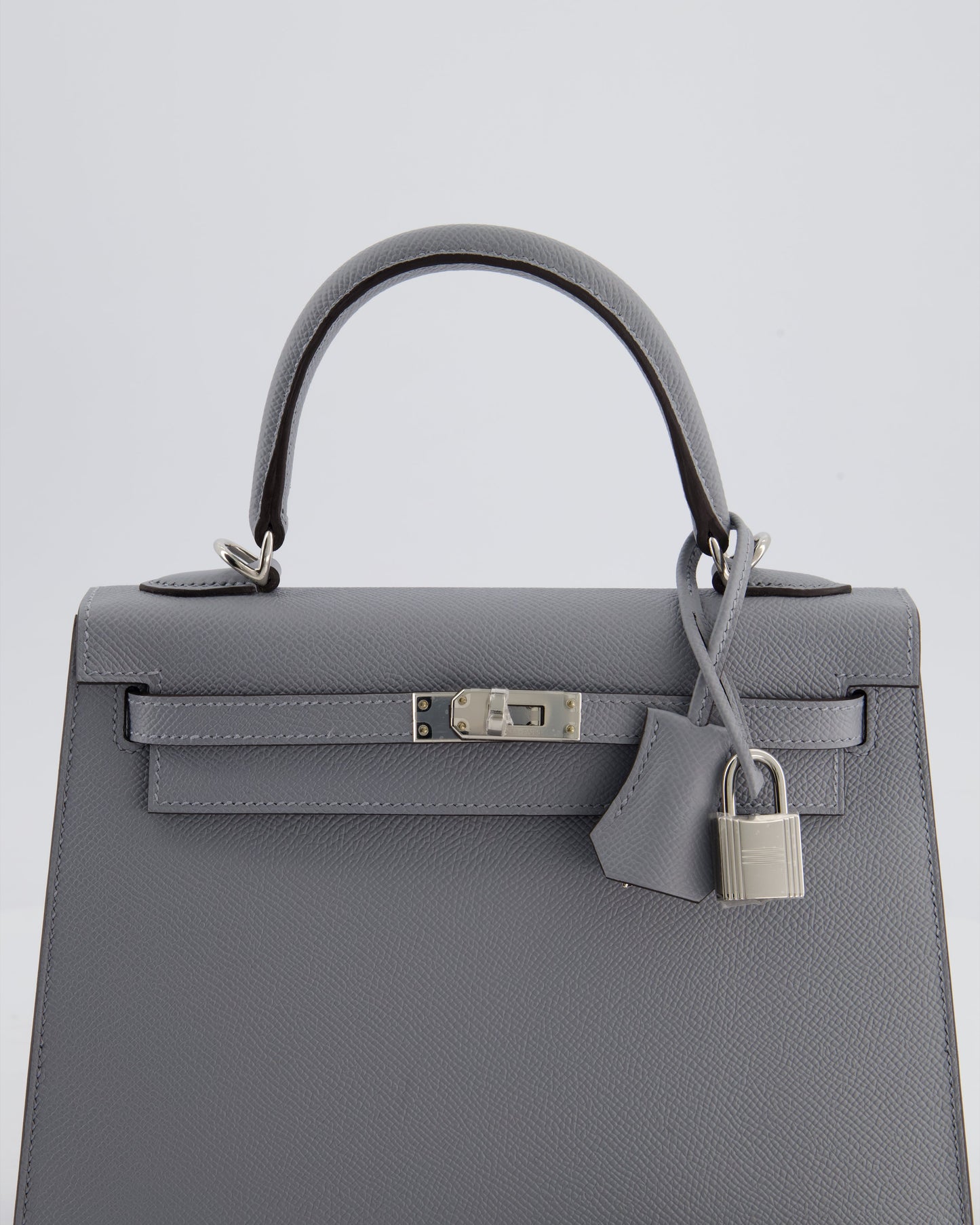 Herm�s Kelly 25 Sellier Bag in Gris Pantin Epsom Leather with Palladium Hardware