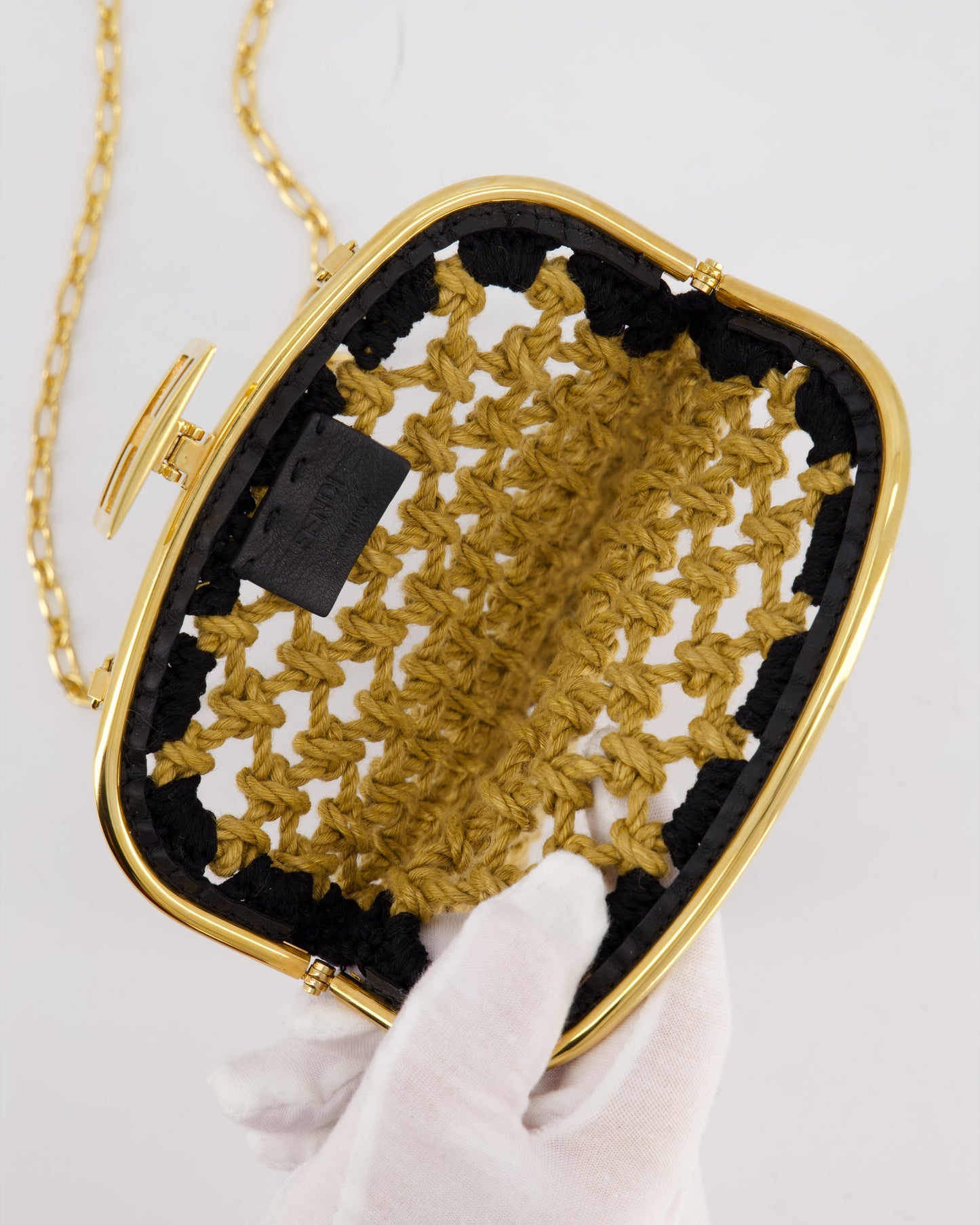 Fendi Baguette Phone Pouch in Natural Woven Raffia with a Chain