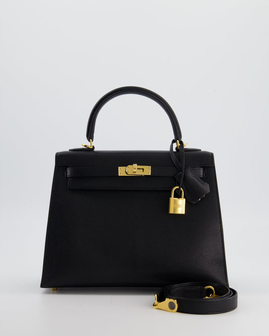 *SUPER RARE* Herm�s Kelly 25 Sellier Bag in Noir Ch�vre Chamkila Leather with Gold Hardware