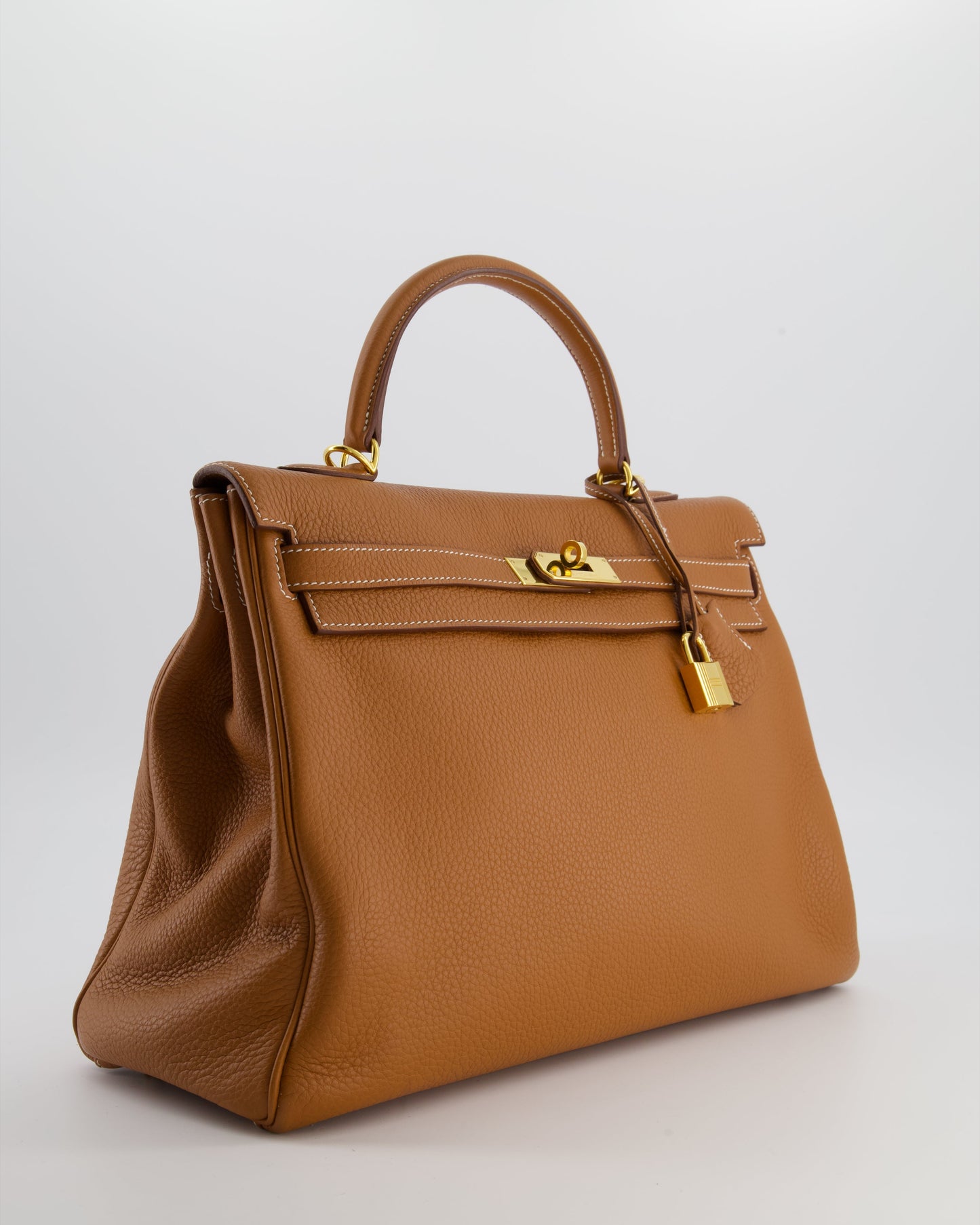 *RARE* Herm�s Kelly 35 Retourne Bag in Gold Togo Leather with Gold Hardware
